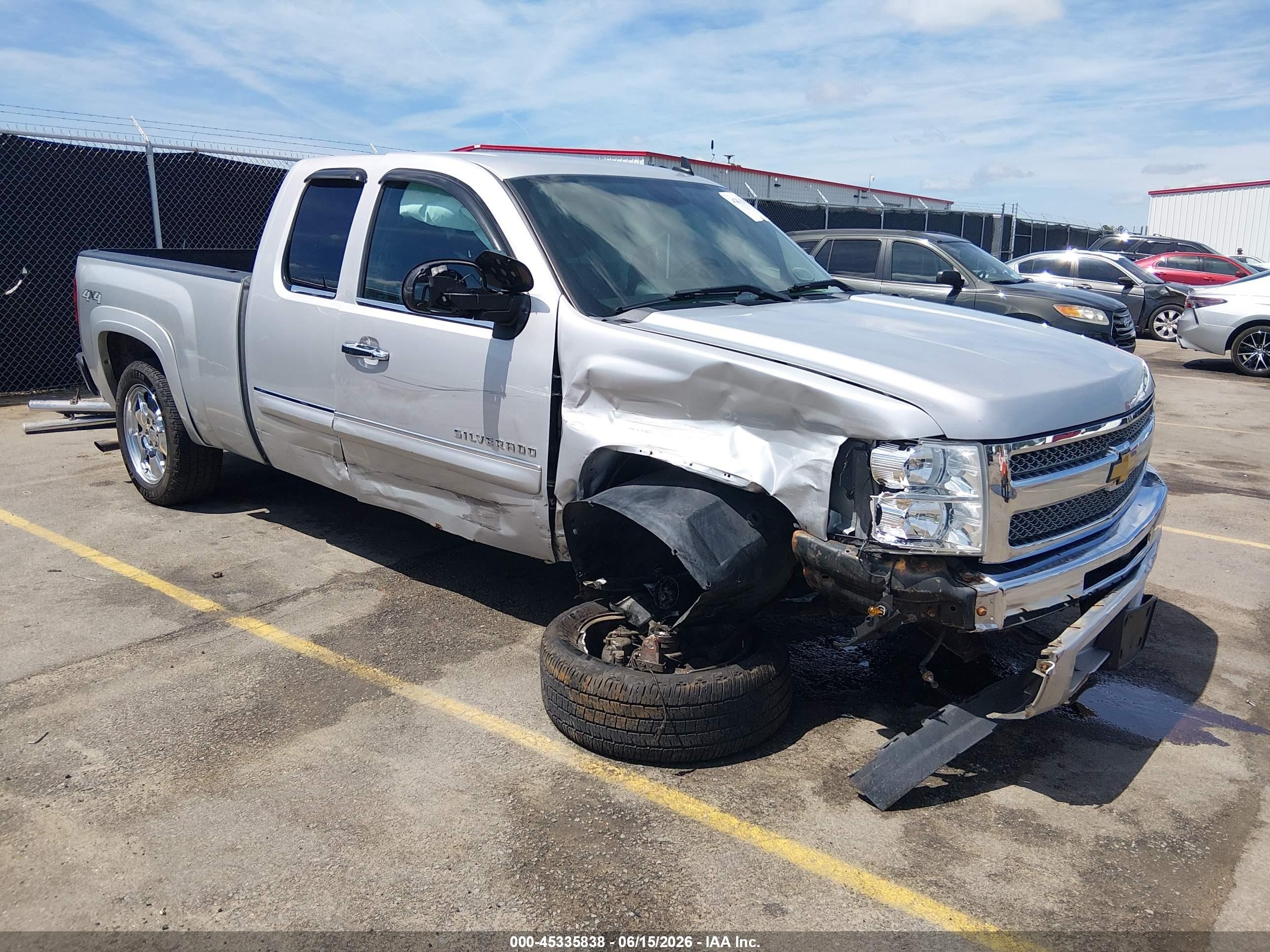 2012 Chevrolet Silverado 1500 Lt Silver vin: 1GCRKSE7XCZ208552
