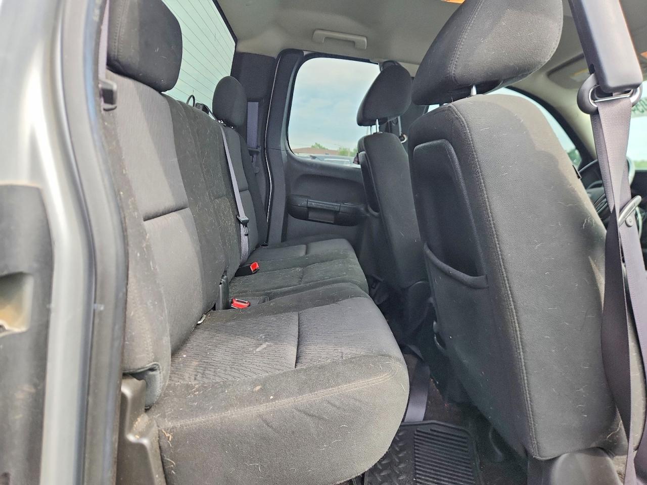 2012 Chevrolet Silverado K1500 Lt Серебряный vin: 1GCRKSE7XCZ234004