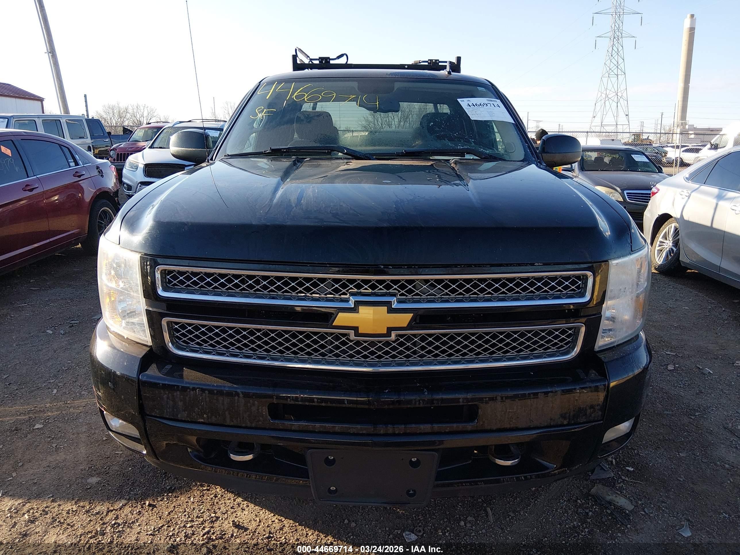2013 Chevrolet Silverado 1500 Lt Черный vin: 1GCRKSE7XDZ157944