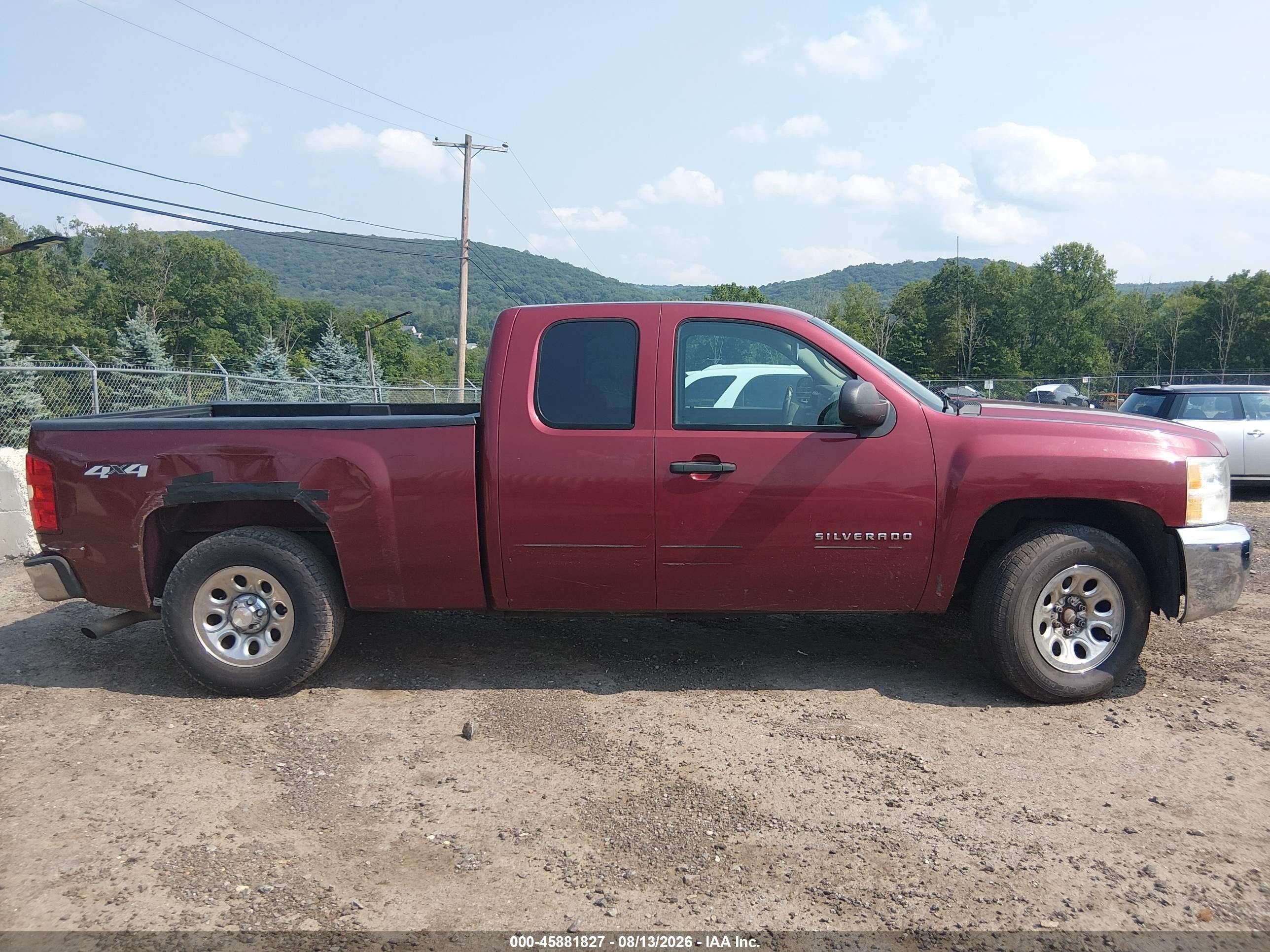 2013 Chevrolet Silverado 1500 Lt Red vin: 1GCRKSEA0DZ242531