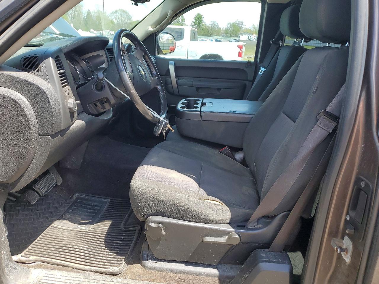 2013 Chevrolet Silverado K1500 Lt Коричневый vin: 1GCRKSEA2DZ227545