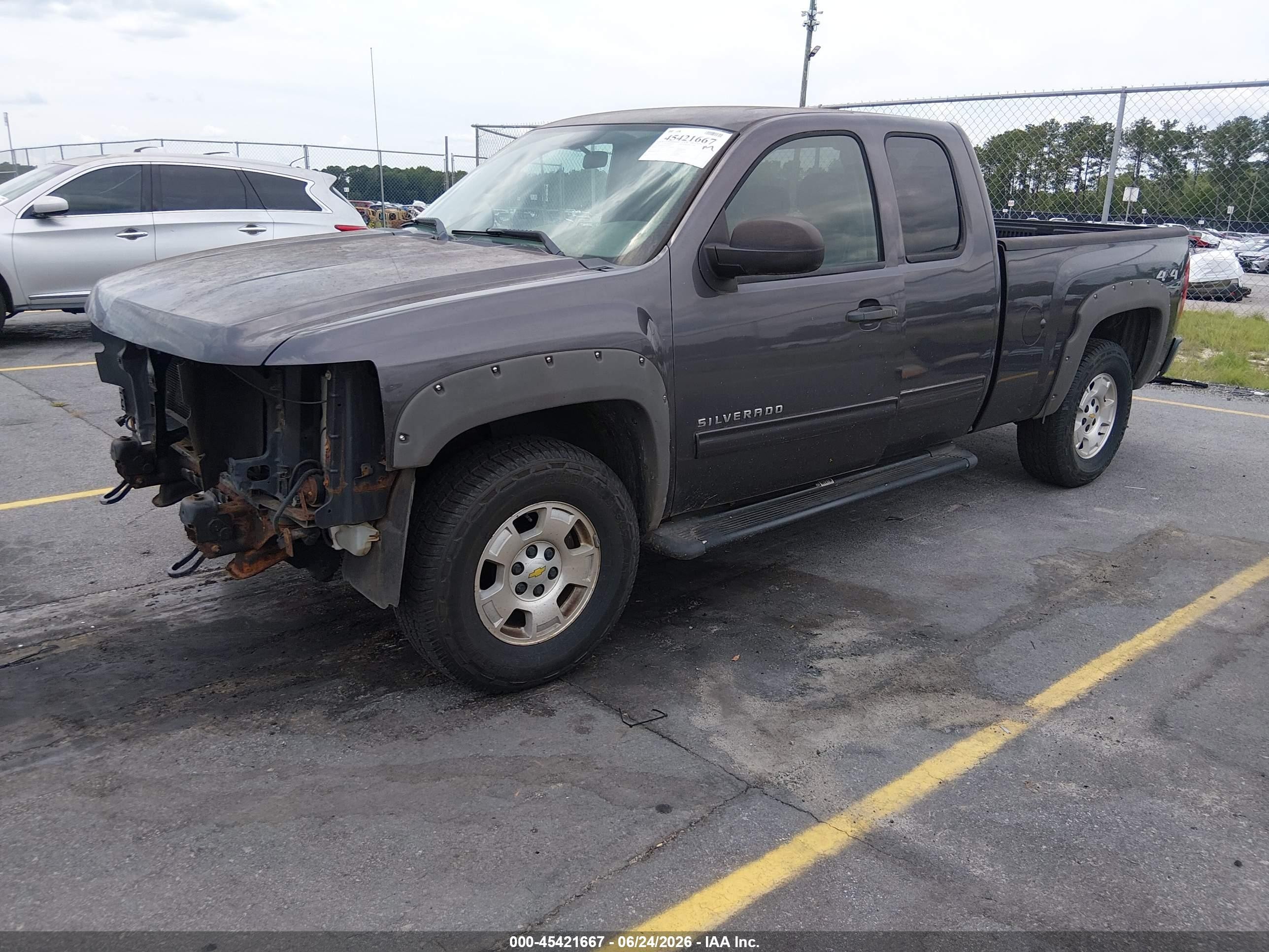 2011 Chevrolet Silverado 1500 Lt Серый vin: 1GCRKSEA4BZ240567