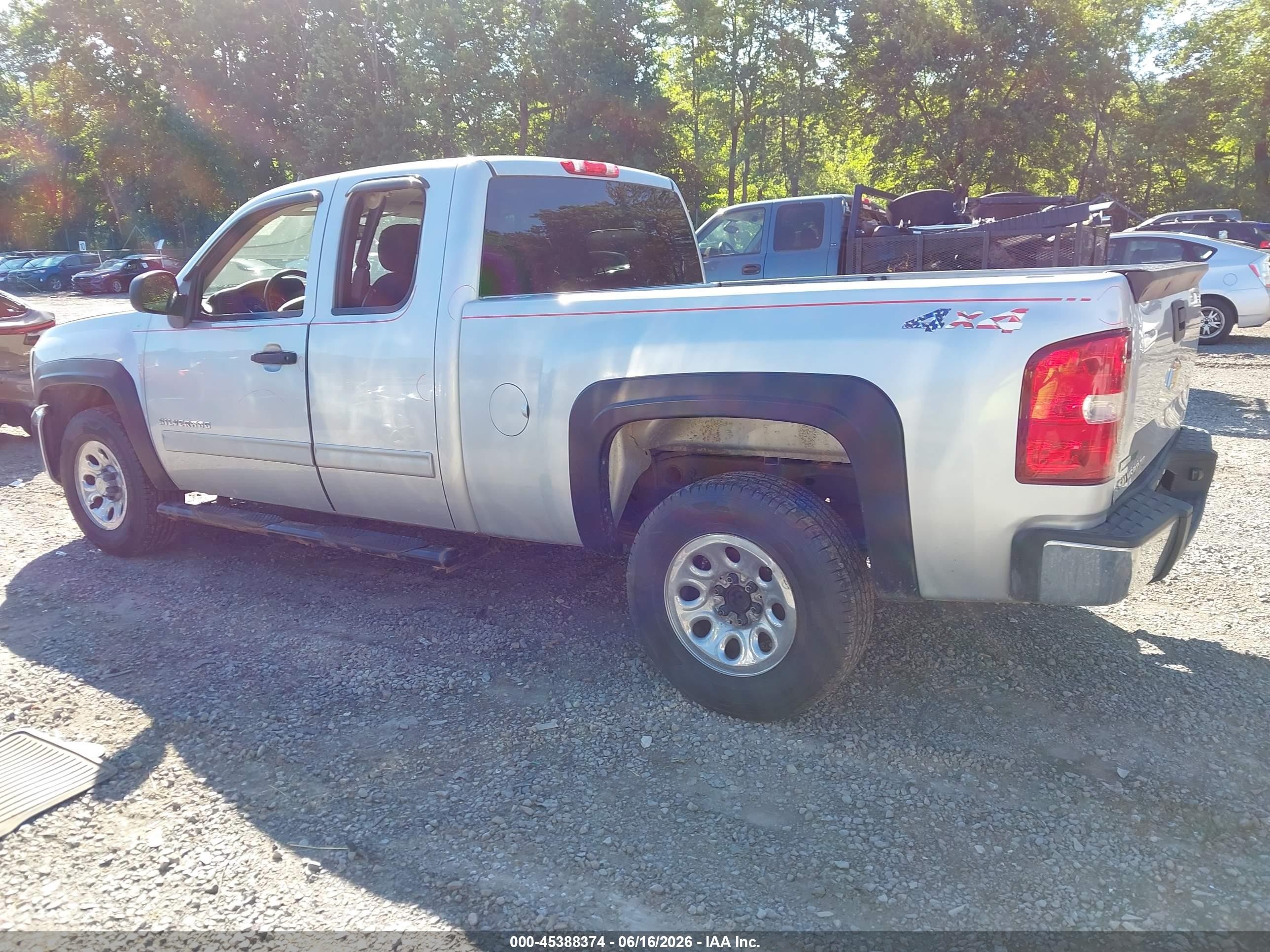 2012 Chevrolet Silverado 1500 Lt Silver vin: 1GCRKSEA6CZ257646