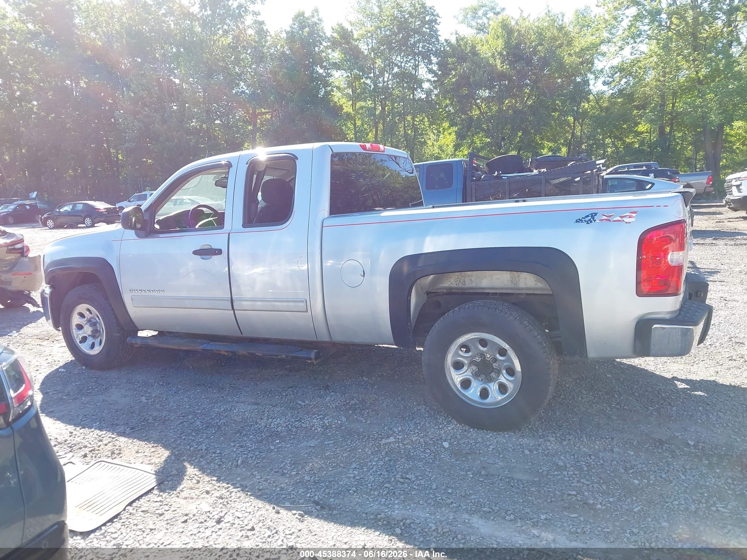 2012 Chevrolet Silverado 1500 Lt Silver vin: 1GCRKSEA6CZ257646