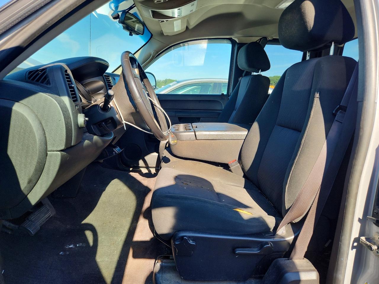 2013 Chevrolet Silverado K1500 Lt Silver vin: 1GCRKSEA9DZ339081