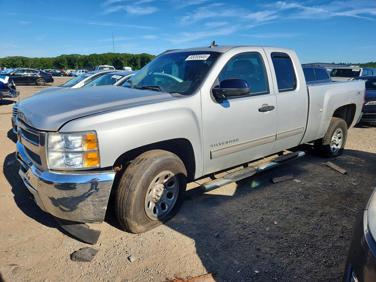 2013 Chevrolet Silverado K1500 Lt Silver vin: 1GCRKSEA9DZ339081