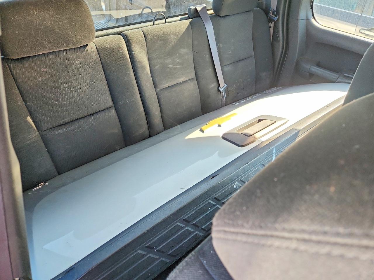 2013 Chevrolet Silverado K1500 Lt Silver vin: 1GCRKSEA9DZ339081