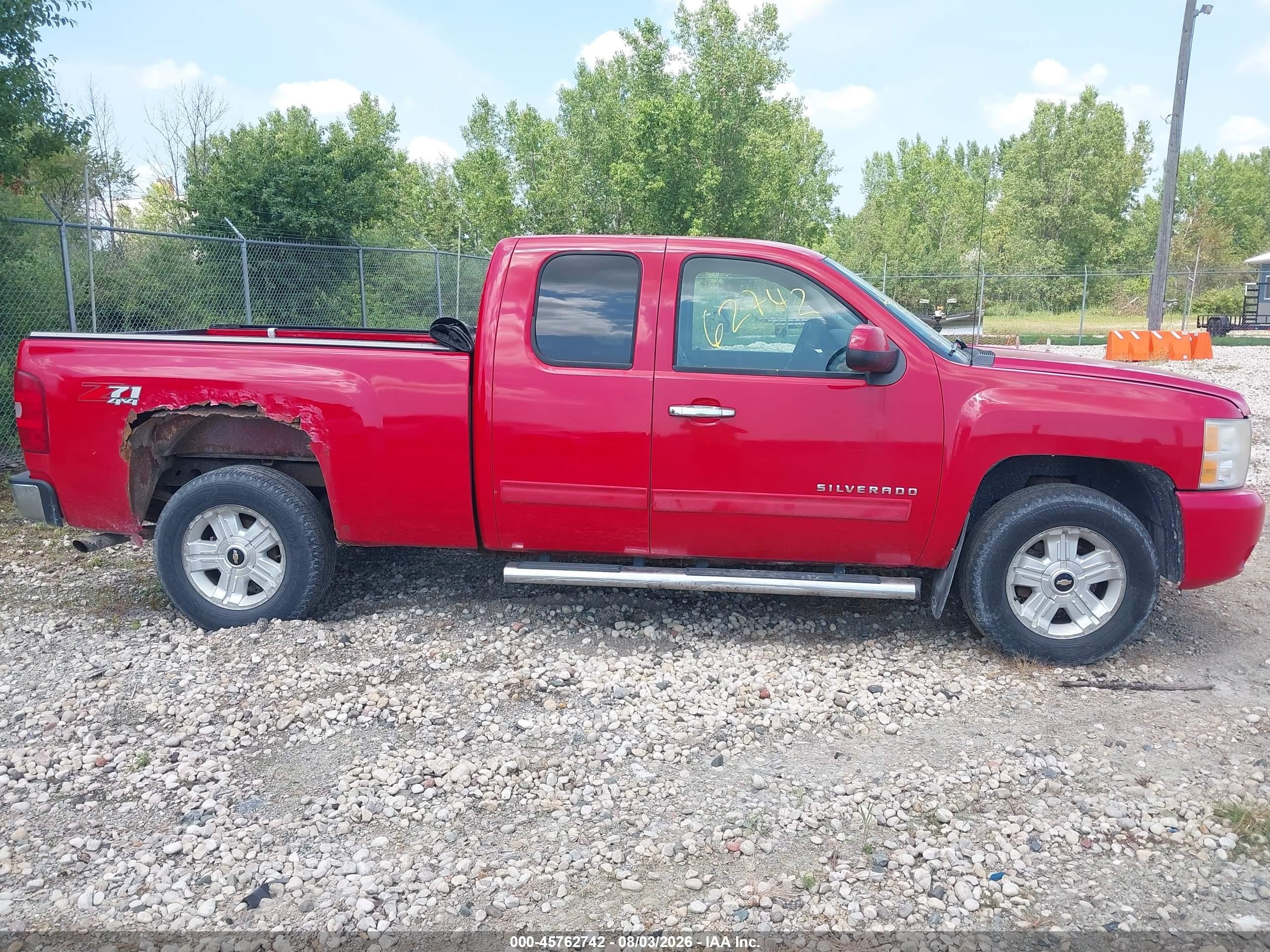 2011 Chevrolet Silverado 1500 Ltz Red vin: 1GCRKTE30BZ214846