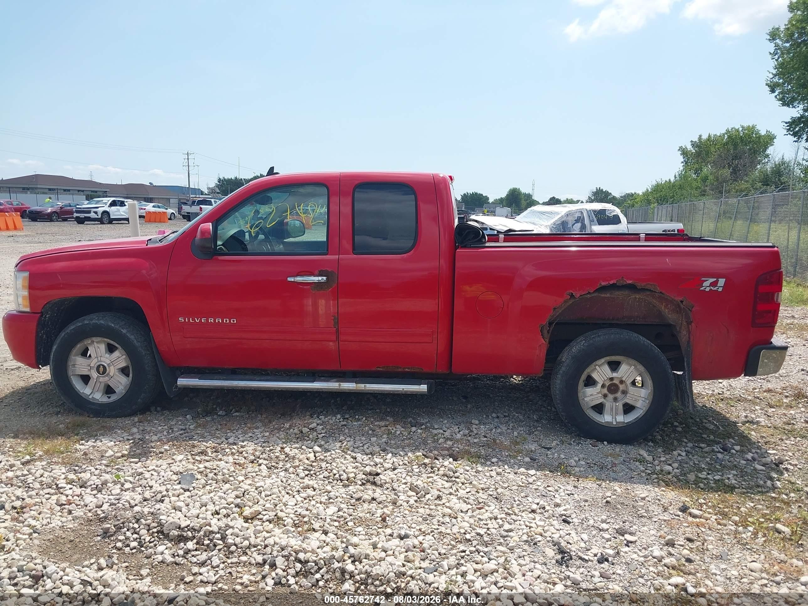 2011 Chevrolet Silverado 1500 Ltz Red vin: 1GCRKTE30BZ214846