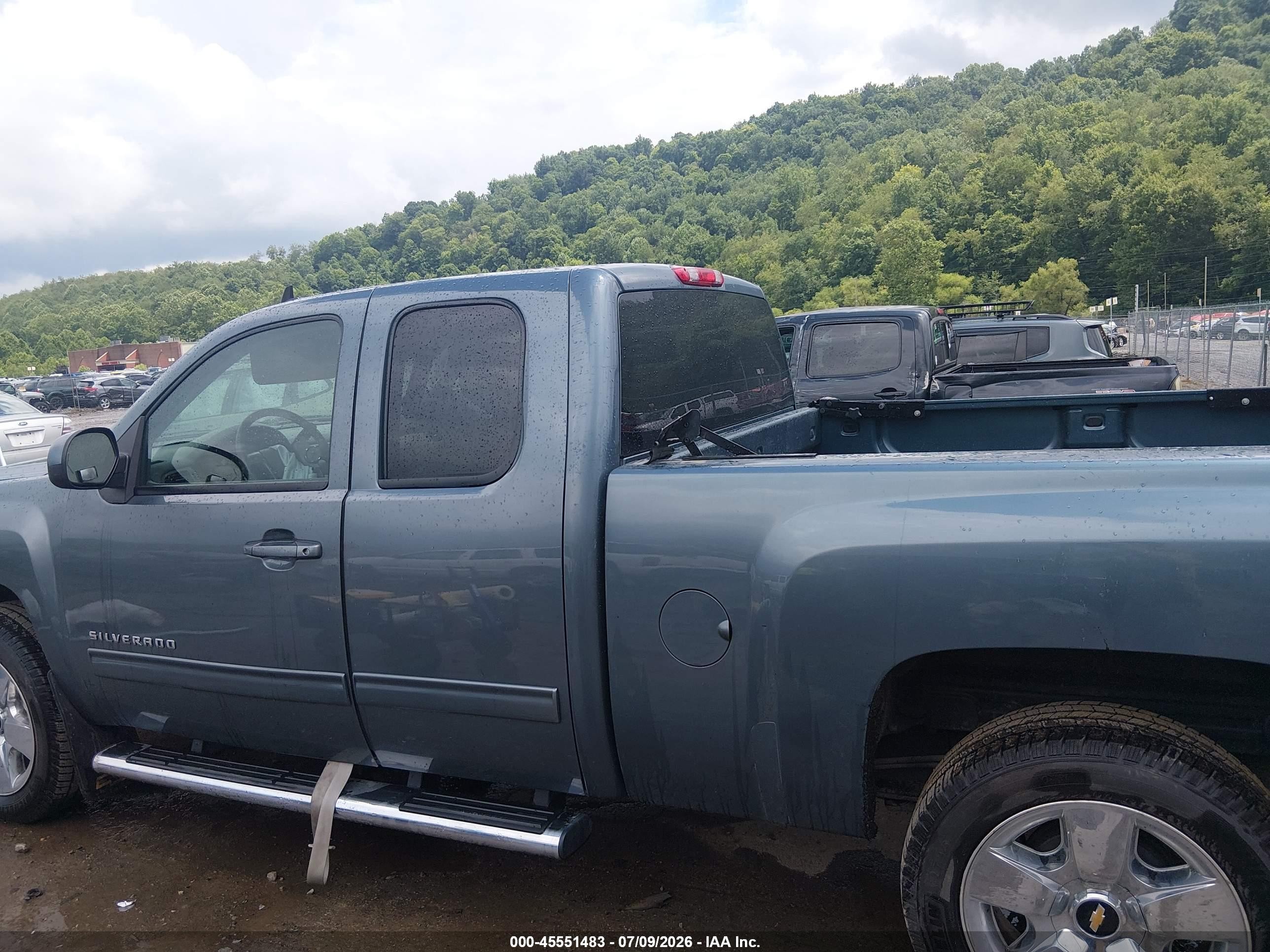 2011 Chevrolet Silverado 1500 Ltz Blue vin: 1GCRKTE39BZ323063