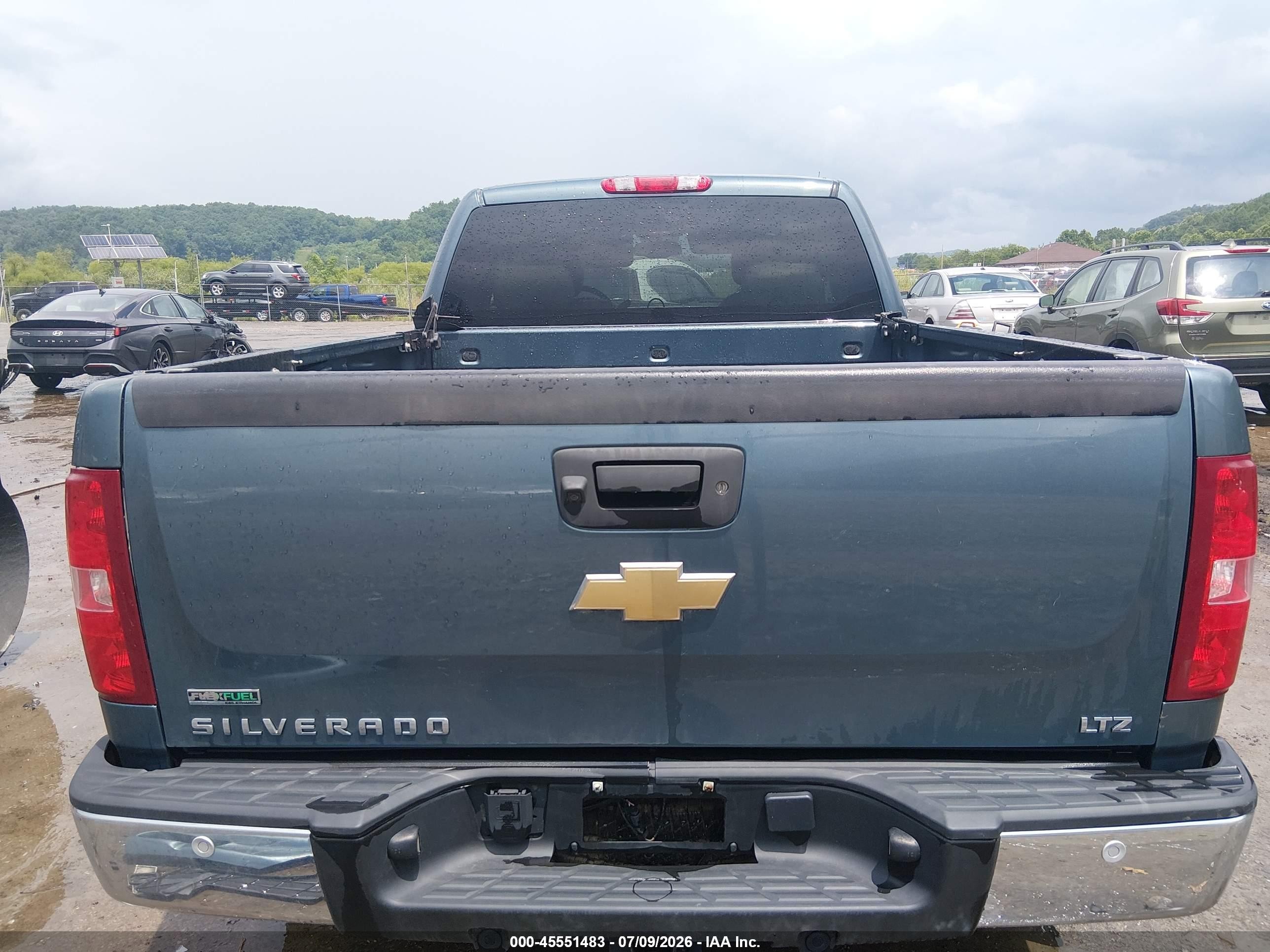 2011 Chevrolet Silverado 1500 Ltz Blue vin: 1GCRKTE39BZ323063