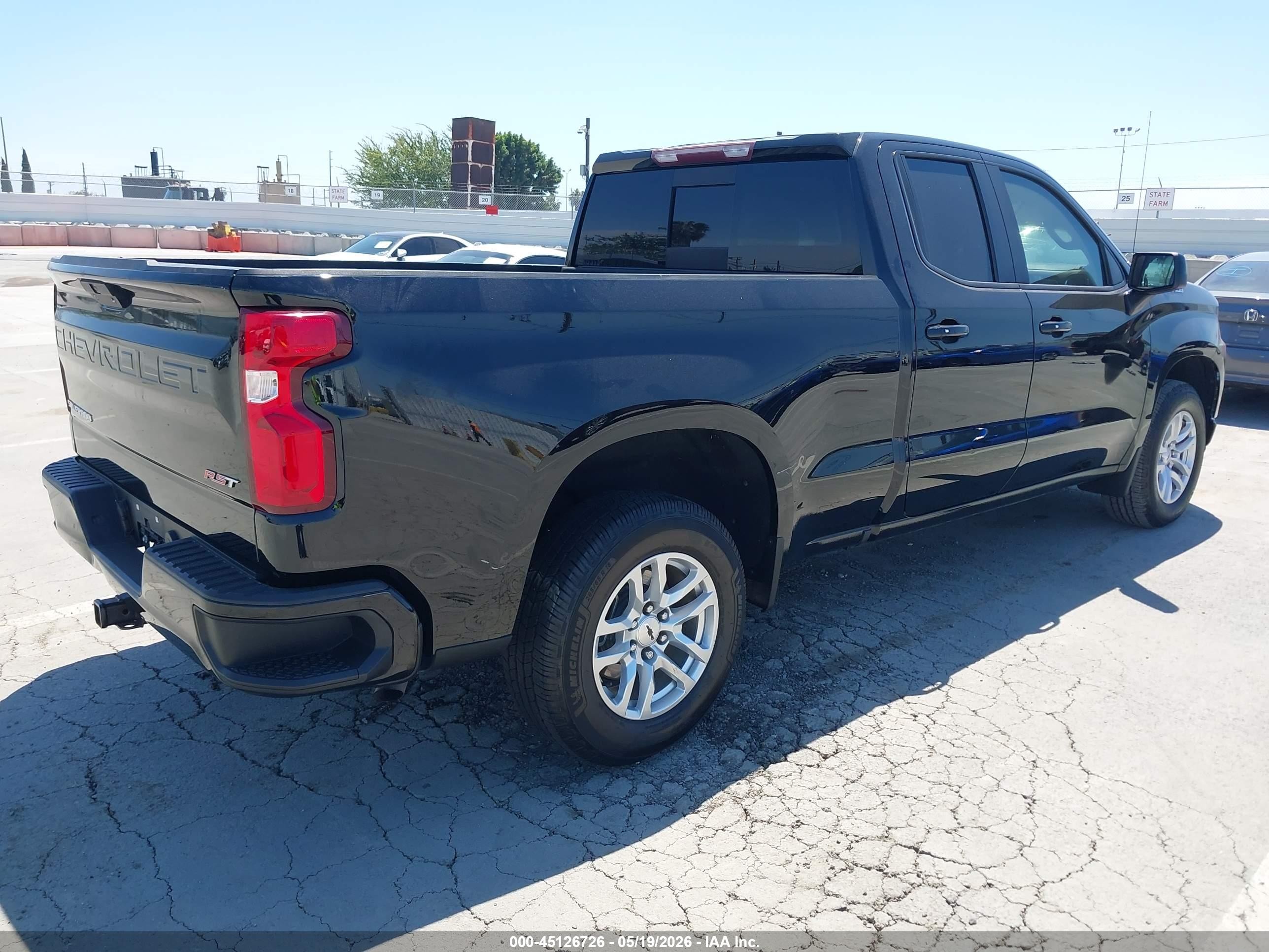 2019 Chevrolet Silverado 1500 Rst Black vin: 1GCRWDED0KZ332303