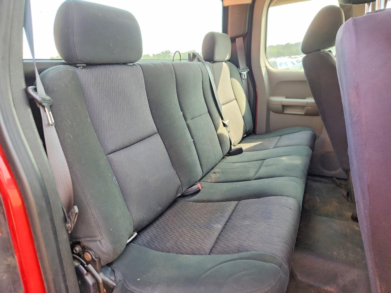 2010 Chevrolet Silverado C1500 Red vin: 1GCSCPE04AZ235905