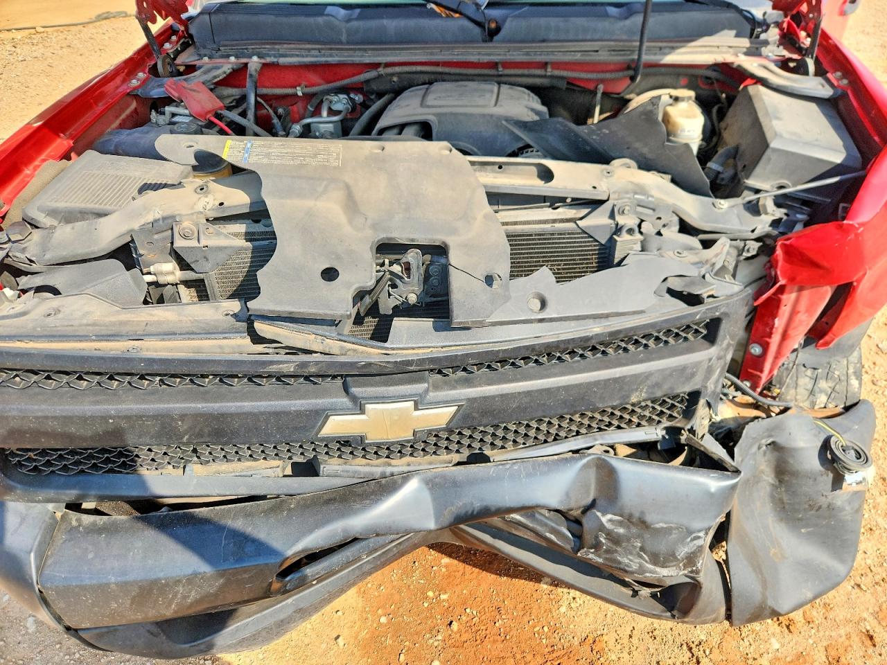 2010 Chevrolet Silverado C1500 Red vin: 1GCSCPE04AZ235905