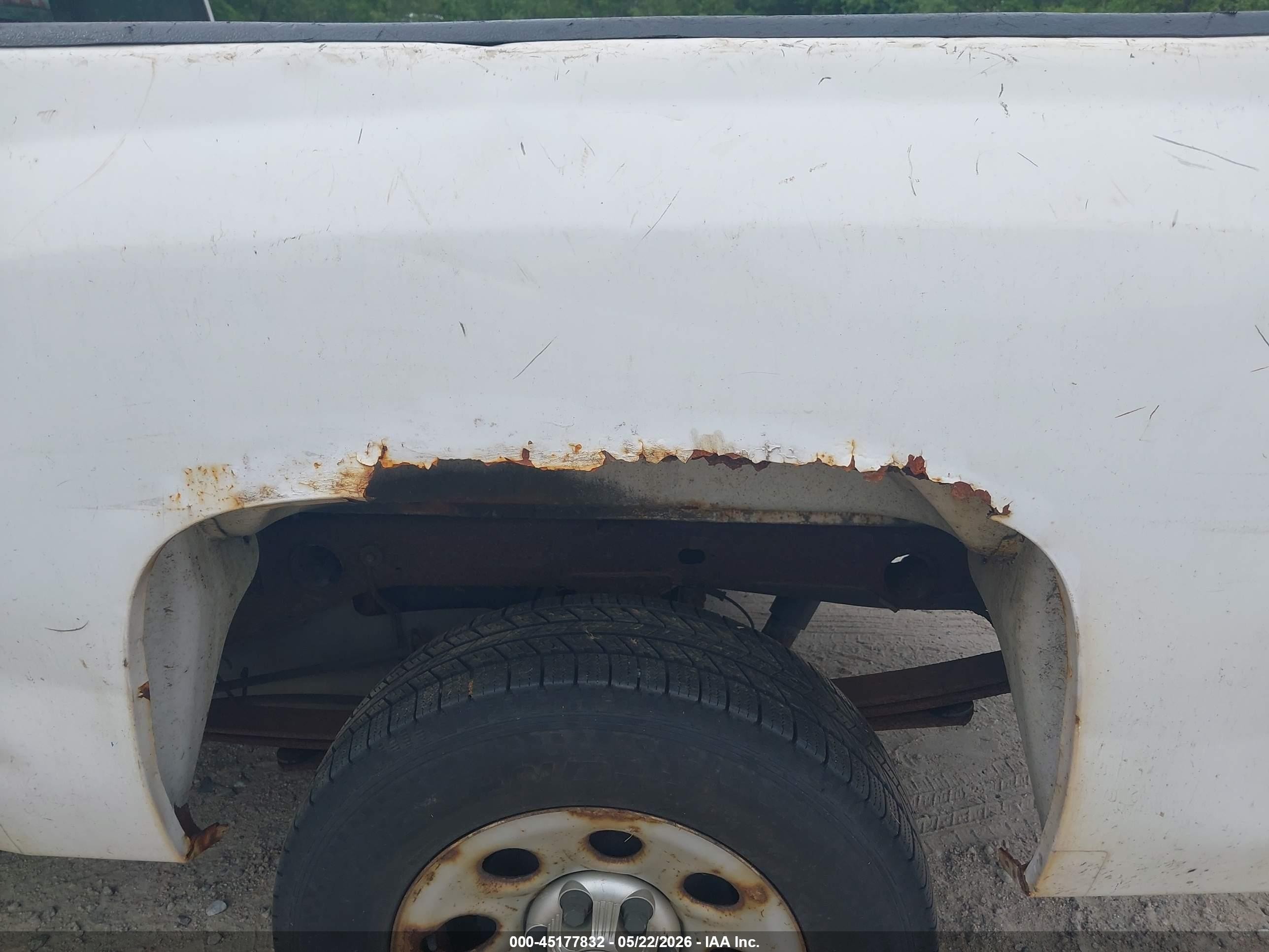 2010 Chevrolet Silverado 1500 Work Truck White vin: 1GCSCPEA1AZ123605