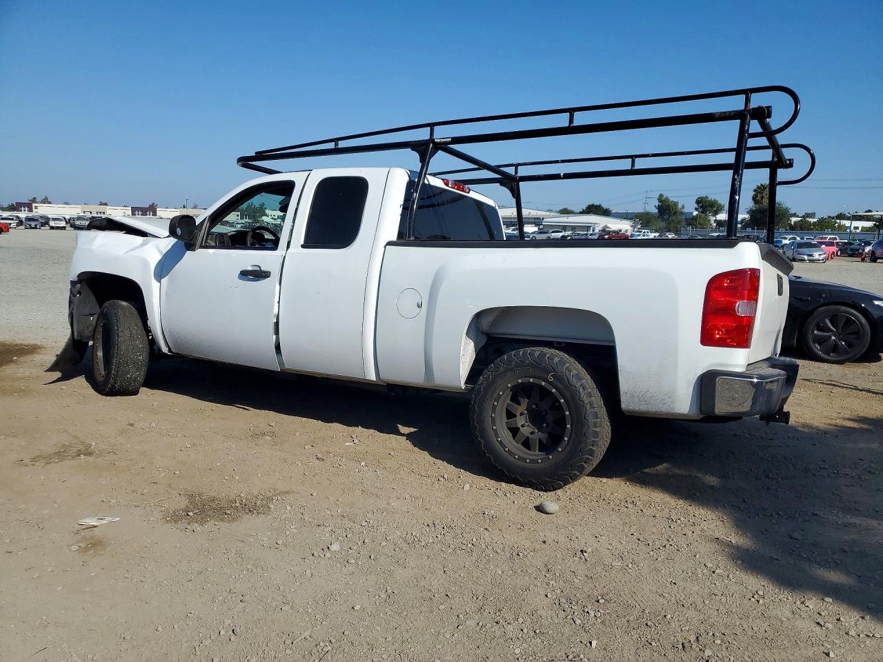 2010 Chevrolet Silverado C1500 White vin: 1GCSCPEA7AZ109580