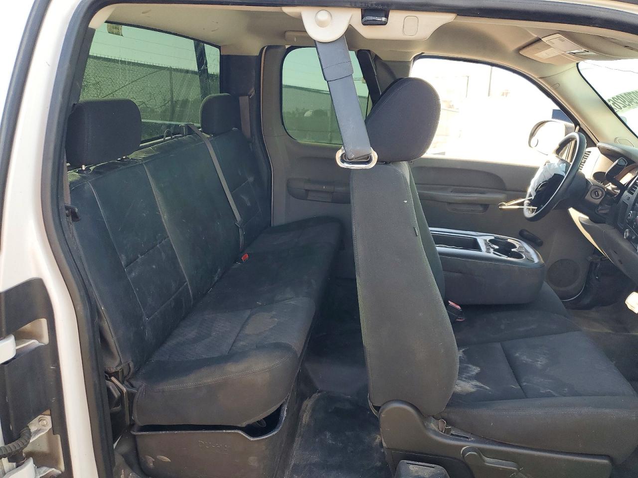2010 Chevrolet Silverado C1500 White vin: 1GCSCPEA7AZ109580