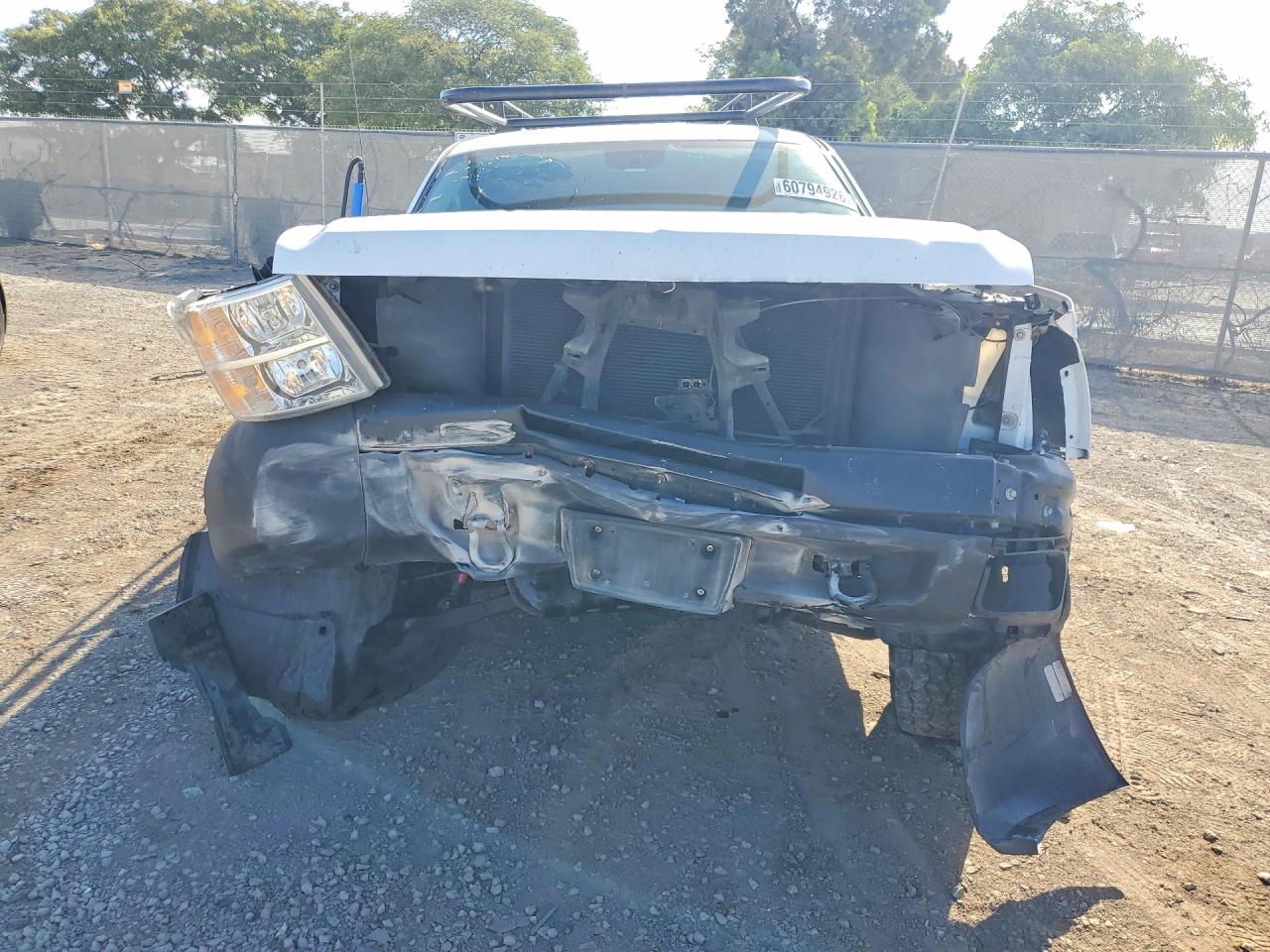 2010 Chevrolet Silverado C1500 White vin: 1GCSCPEA7AZ109580