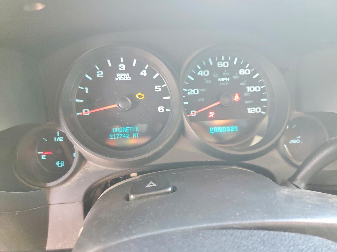 2010 Chevrolet Silverado C1500 White vin: 1GCSCPEA7AZ109580