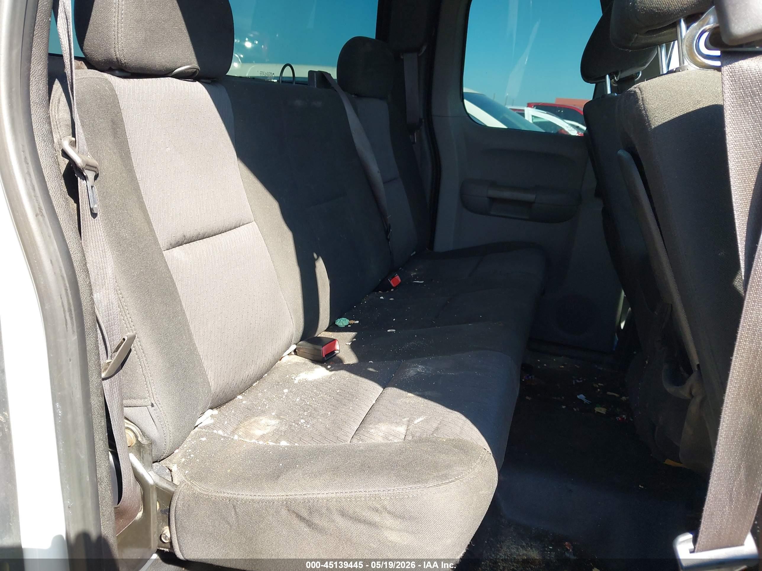 2010 Chevrolet Silverado 1500 Work Truck White vin: 1GCSCPEX0AZ248177