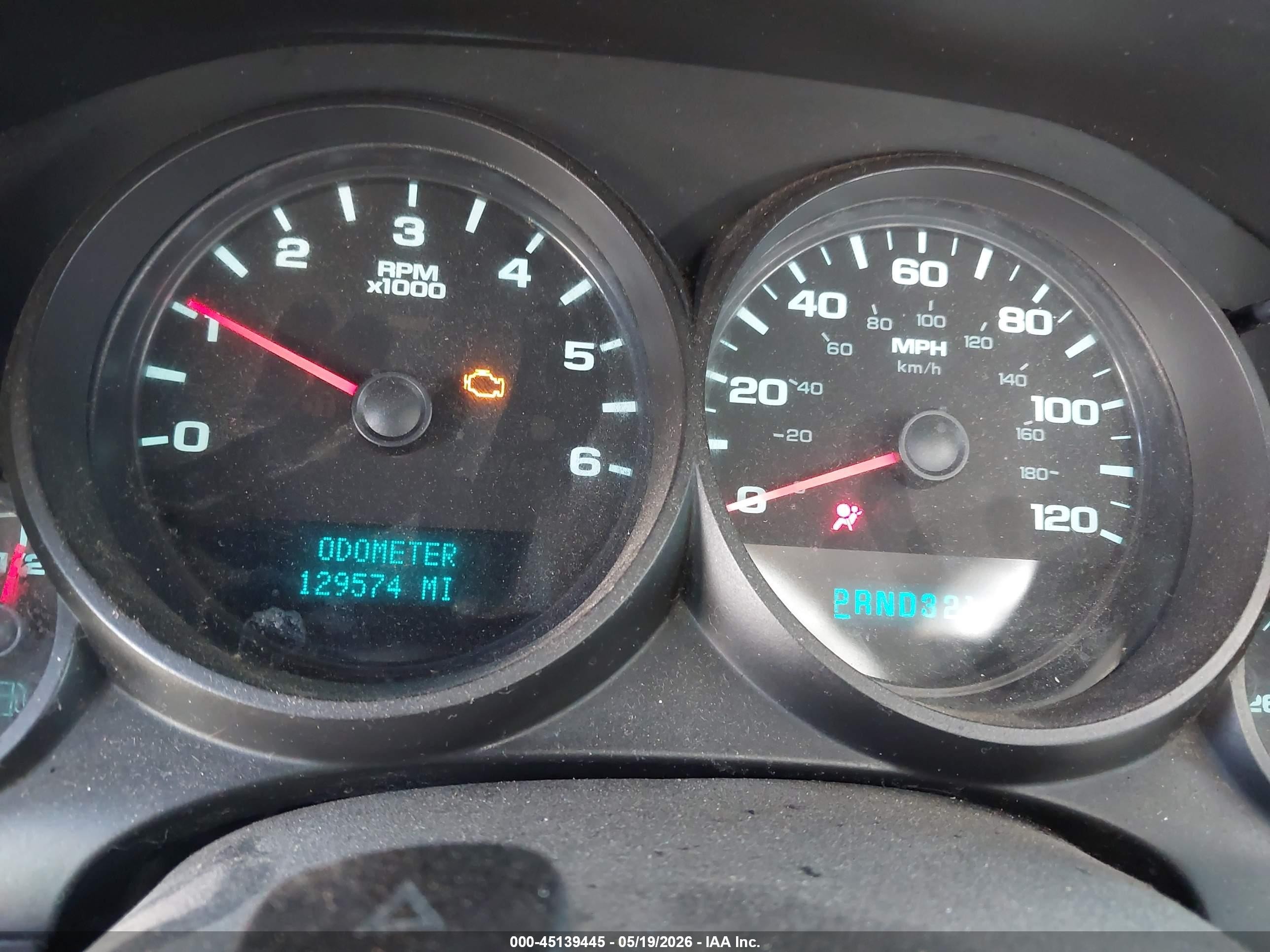 2010 Chevrolet Silverado 1500 Work Truck White vin: 1GCSCPEX0AZ248177