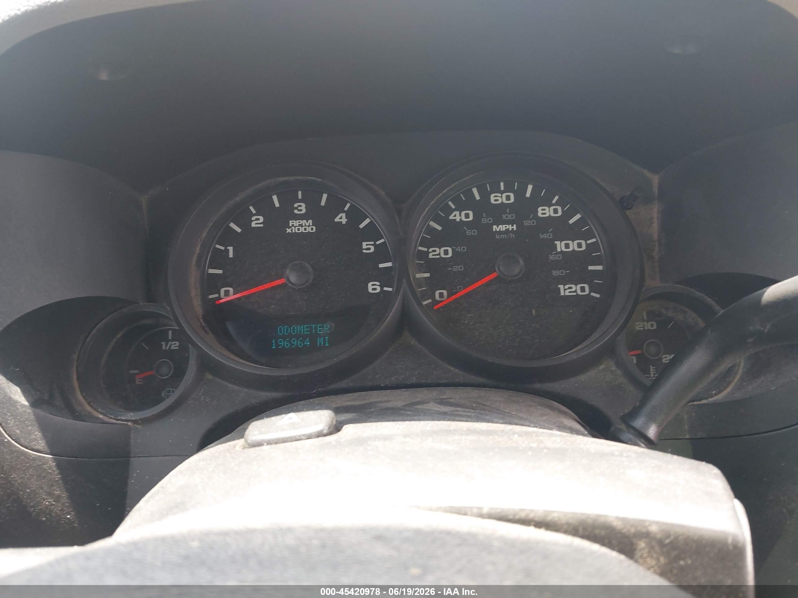 2010 Chevrolet Silverado 1500 Work Truck White vin: 1GCSCPEX3AZ245564
