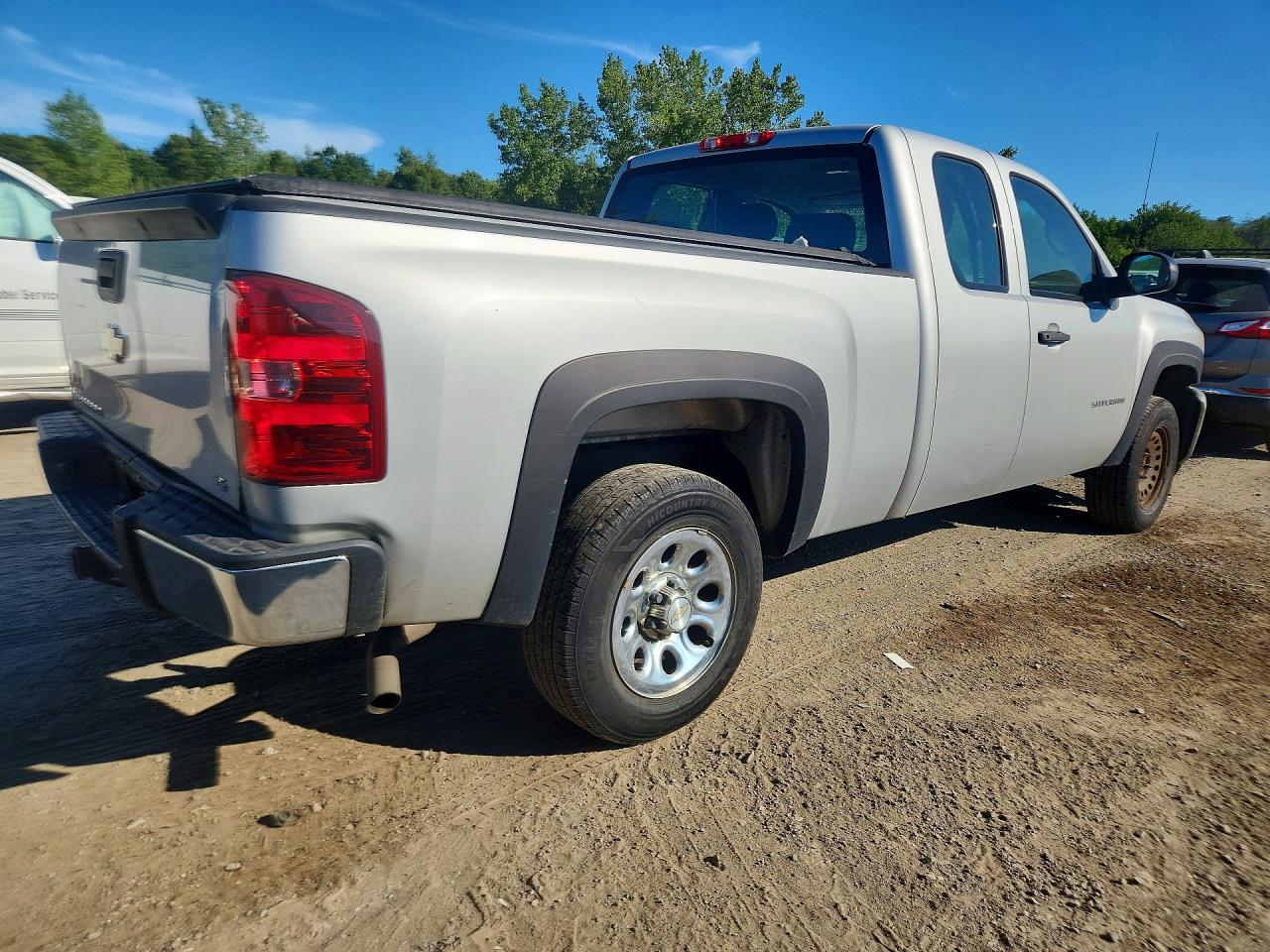 2010 Chevrolet Silverado C1500 Серебряный vin: 1GCSCPEXXAZ281994