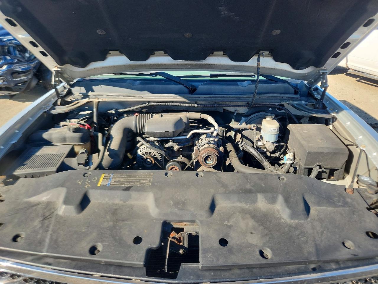 2010 Chevrolet Silverado C1500 Серебряный vin: 1GCSCPEXXAZ281994
