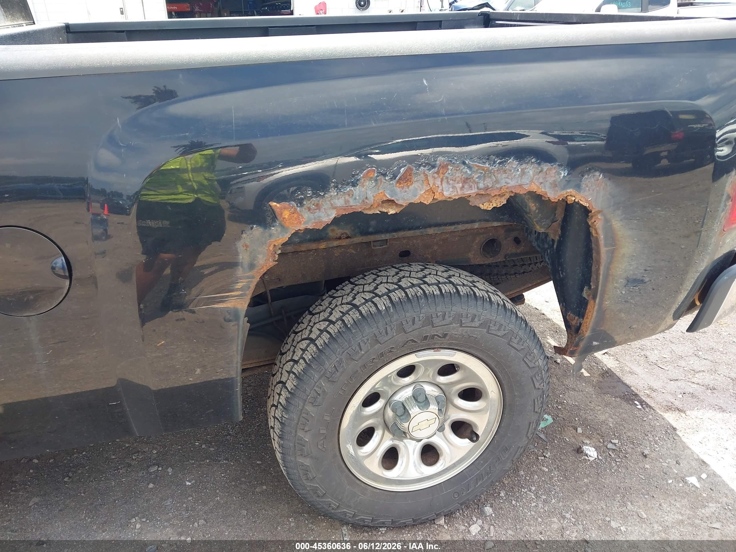 2010 Chevrolet Silverado 1500 Ls Black vin: 1GCSCREA1AZ110218