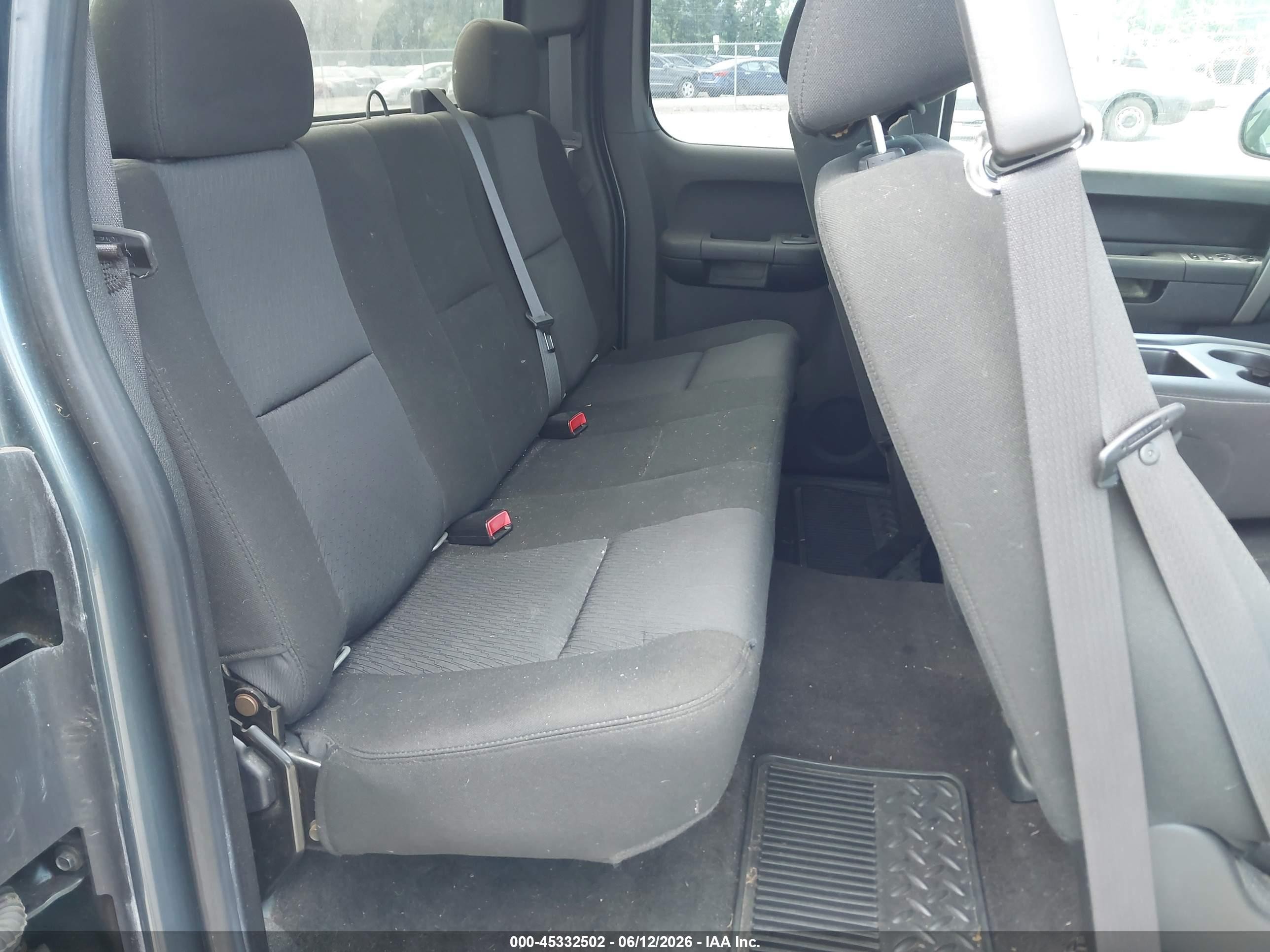 2010 Chevrolet Silverado 1500 Ls Blue vin: 1GCSCREA5AZ102672