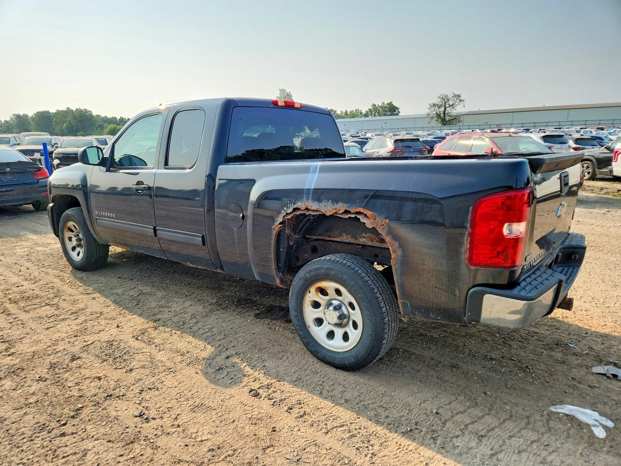 2010 Chevrolet Silverado C1500 Ls Black vin: 1GCSCREA7AZ110921