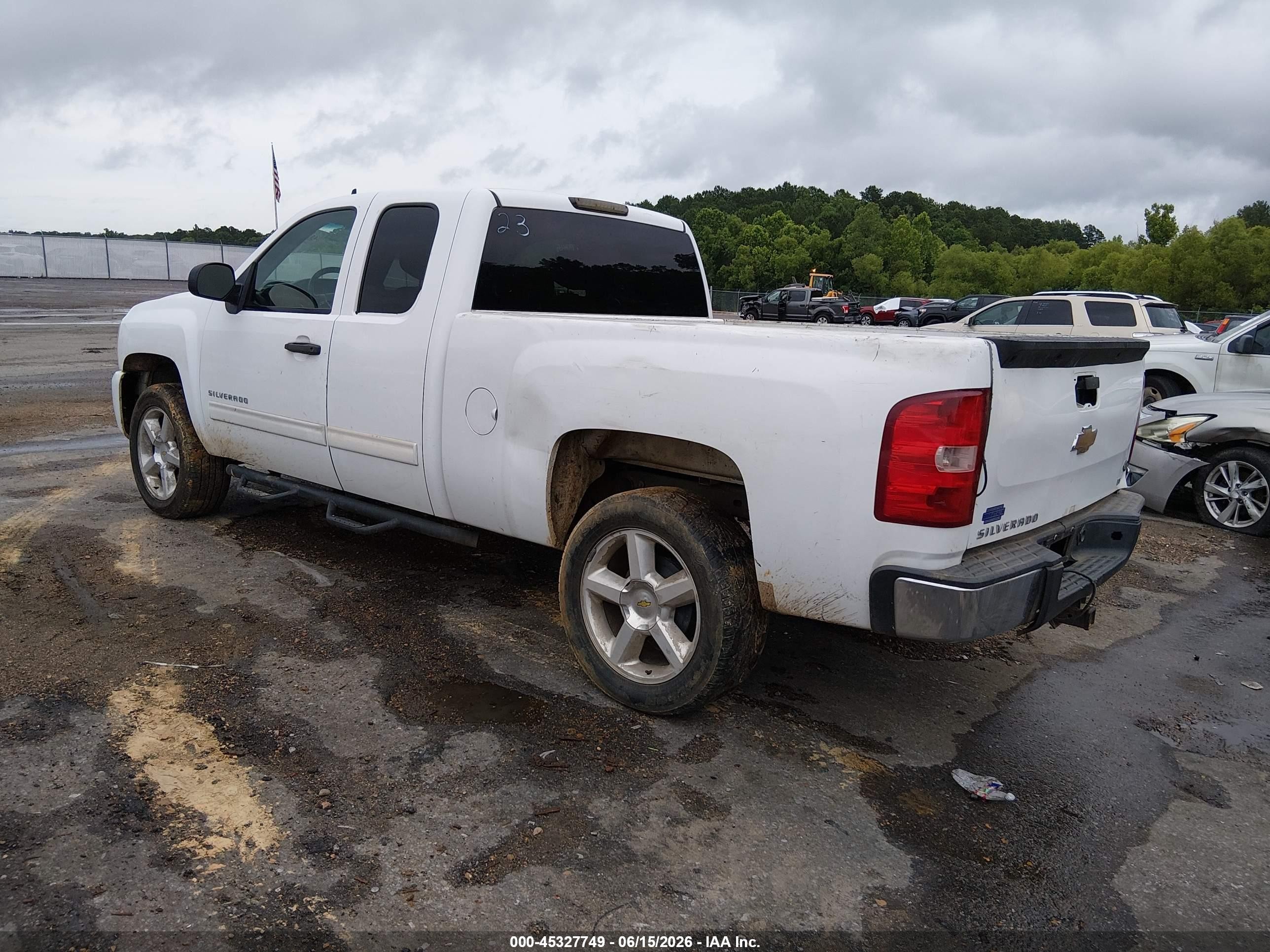 2010 Chevrolet Silverado 1500 Lt White vin: 1GCSCSE00AZ108345