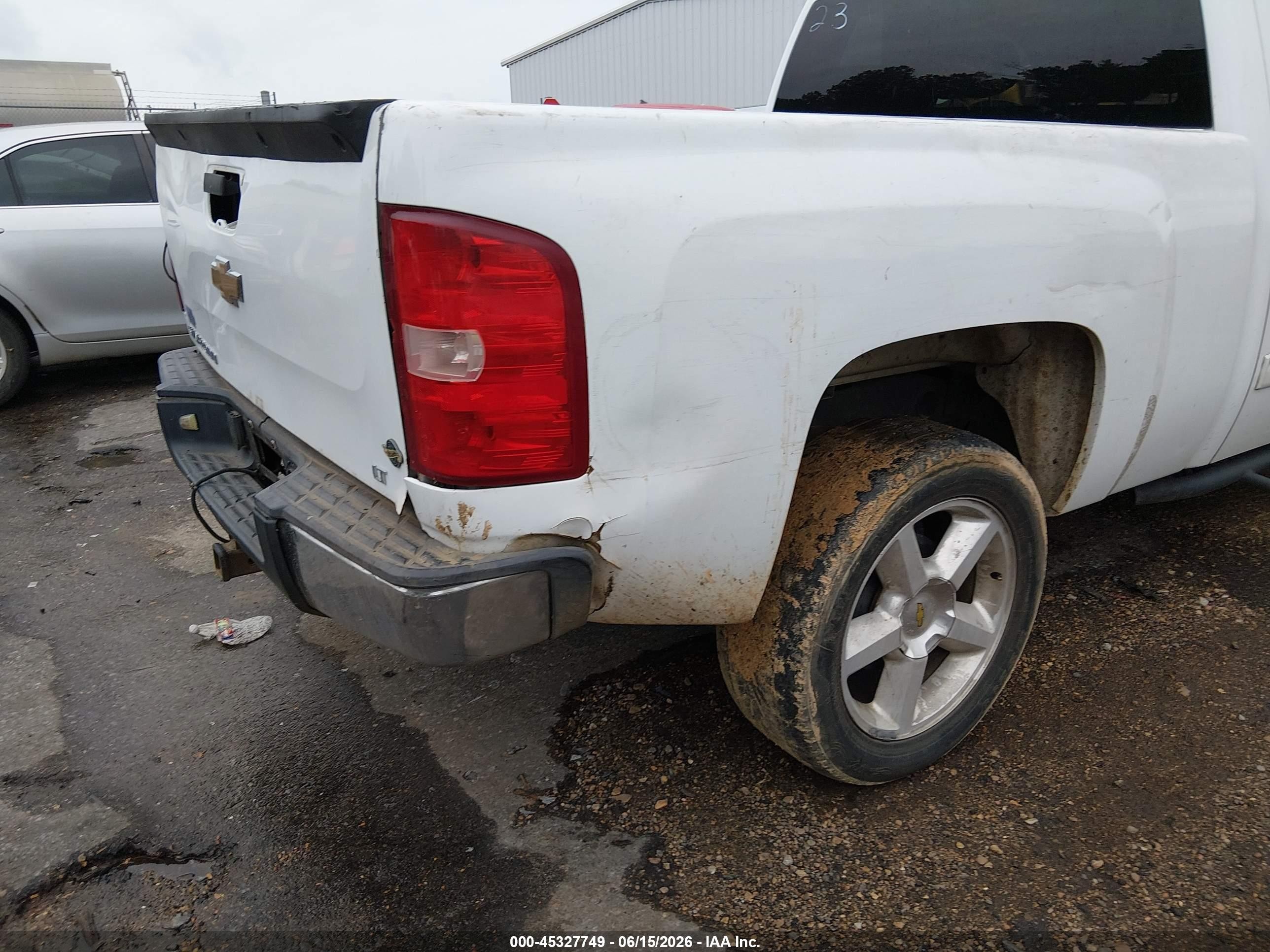 2010 Chevrolet Silverado 1500 Lt White vin: 1GCSCSE00AZ108345
