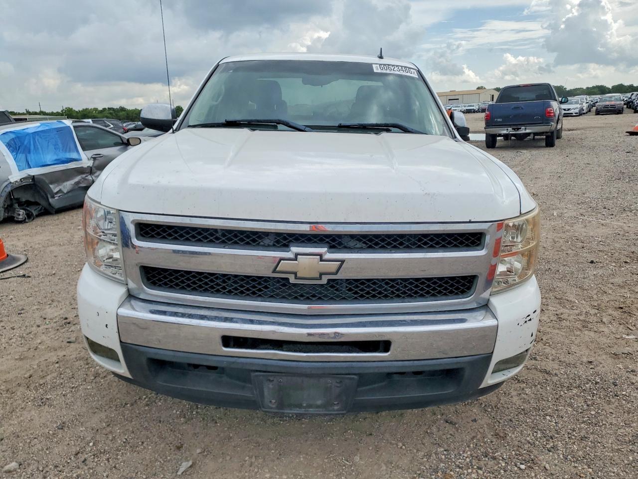 2010 Chevrolet Silverado C1500 Lt Белый vin: 1GCSCSE00AZ281086