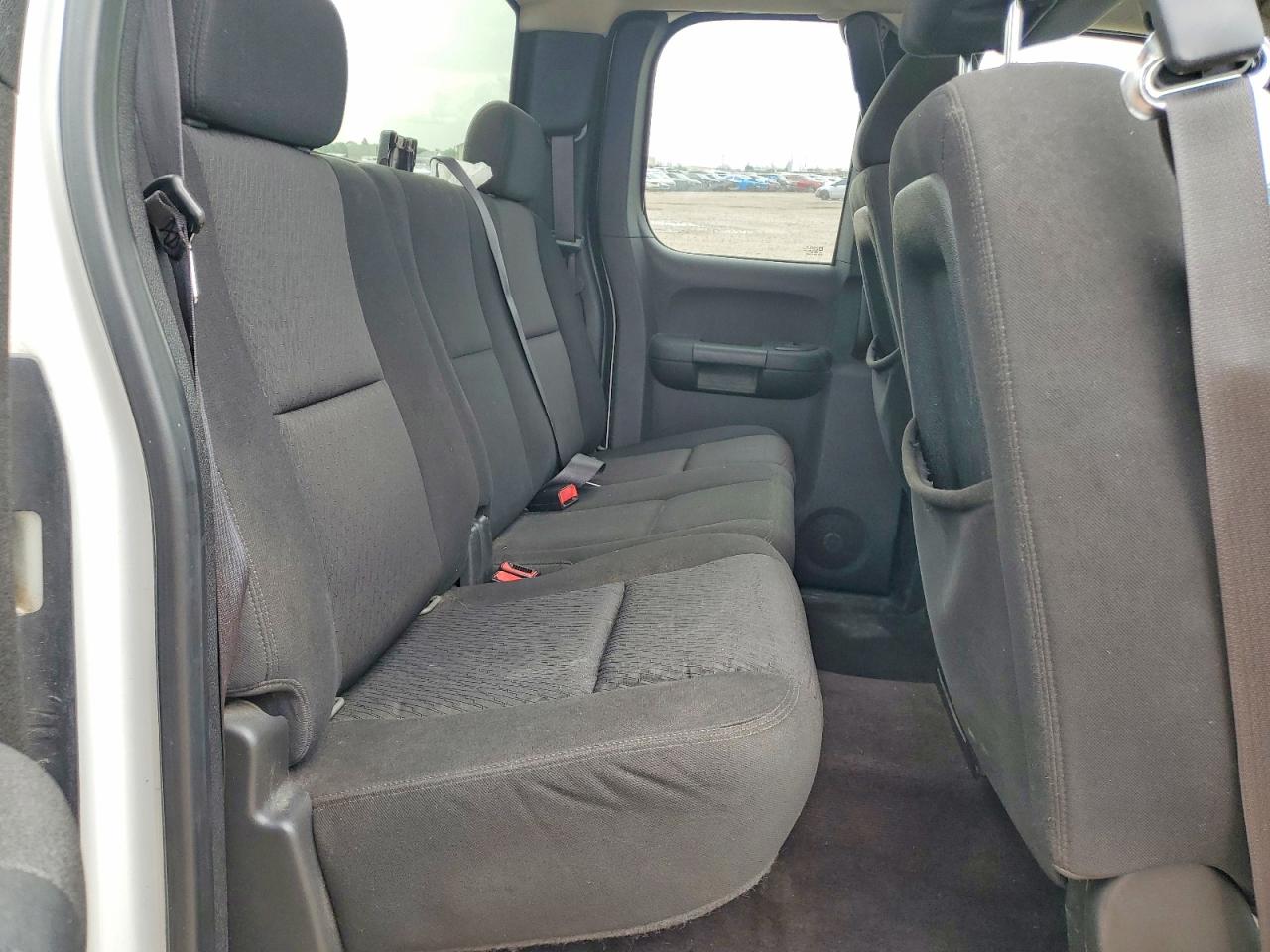 2010 Chevrolet Silverado C1500 Lt Белый vin: 1GCSCSE00AZ281086