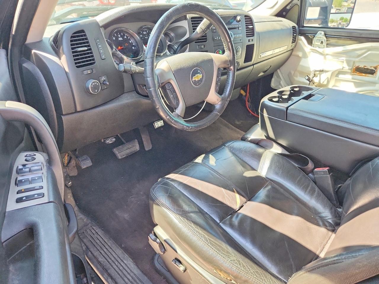 2010 Chevrolet Silverado C1500 Lt Black vin: 1GCSCSE00AZ289494