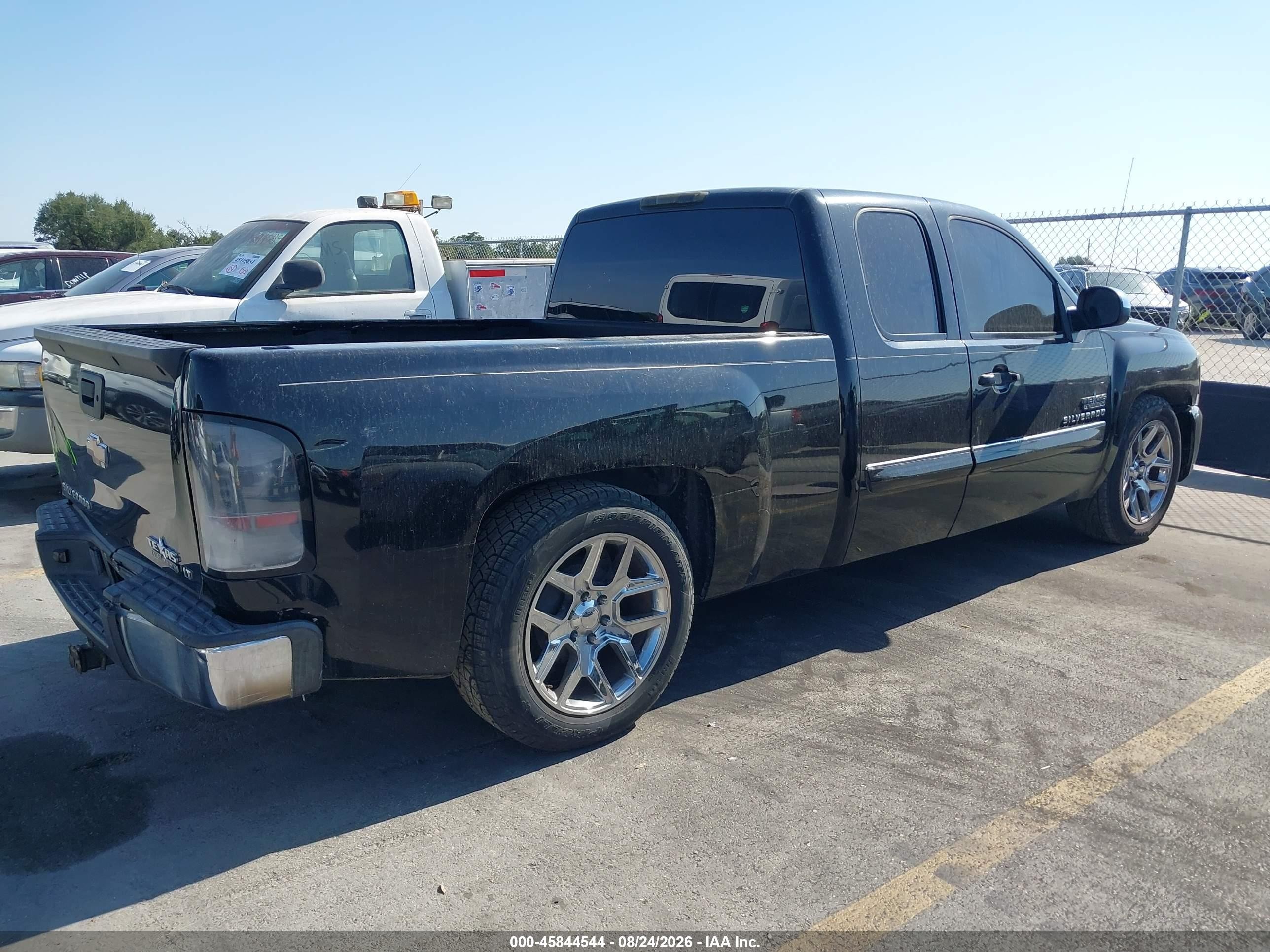 2010 Chevrolet Silverado 1500 Lt Черный vin: 1GCSCSE01AZ233595
