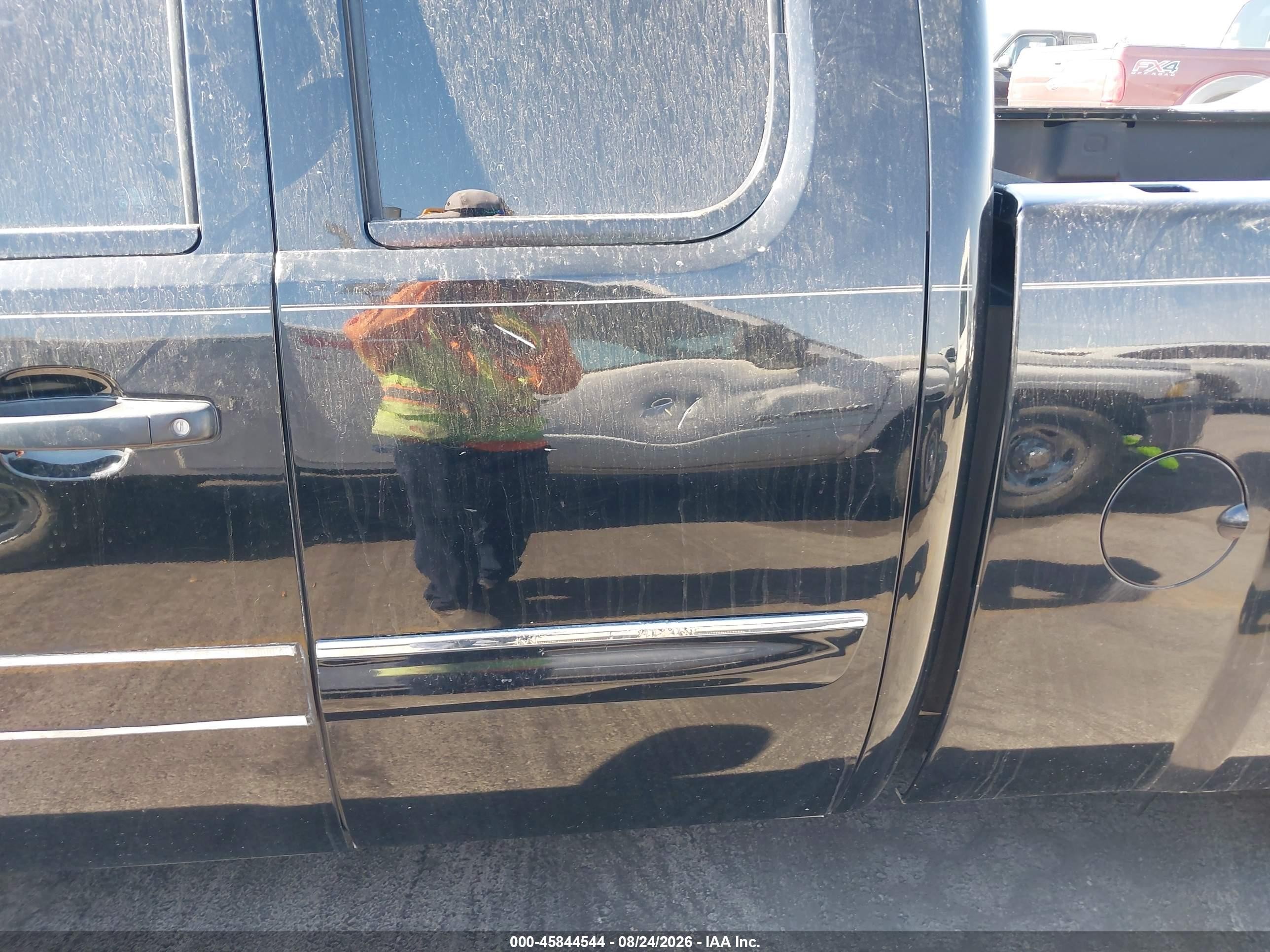 2010 Chevrolet Silverado 1500 Lt Черный vin: 1GCSCSE01AZ233595