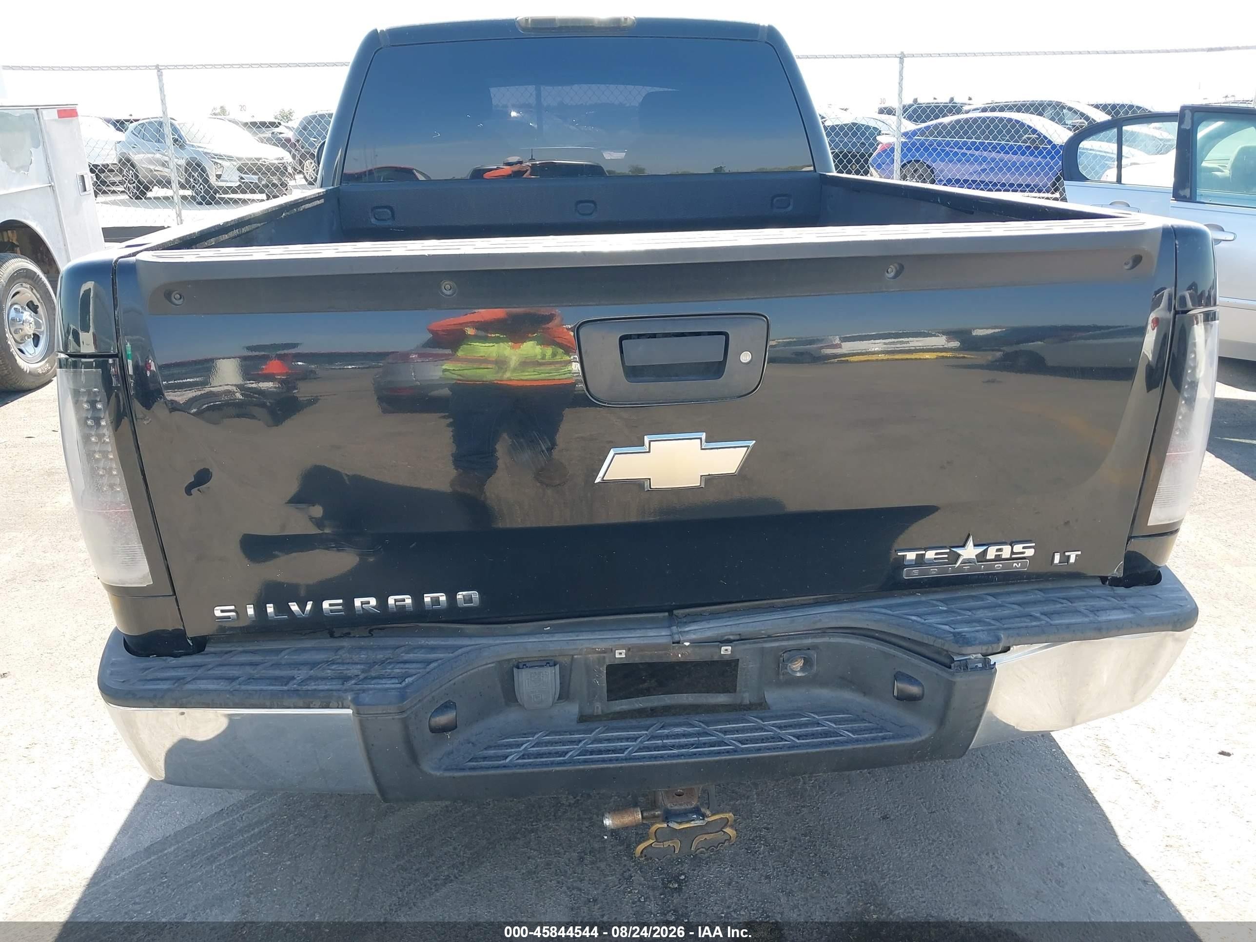 2010 Chevrolet Silverado 1500 Lt Черный vin: 1GCSCSE01AZ233595