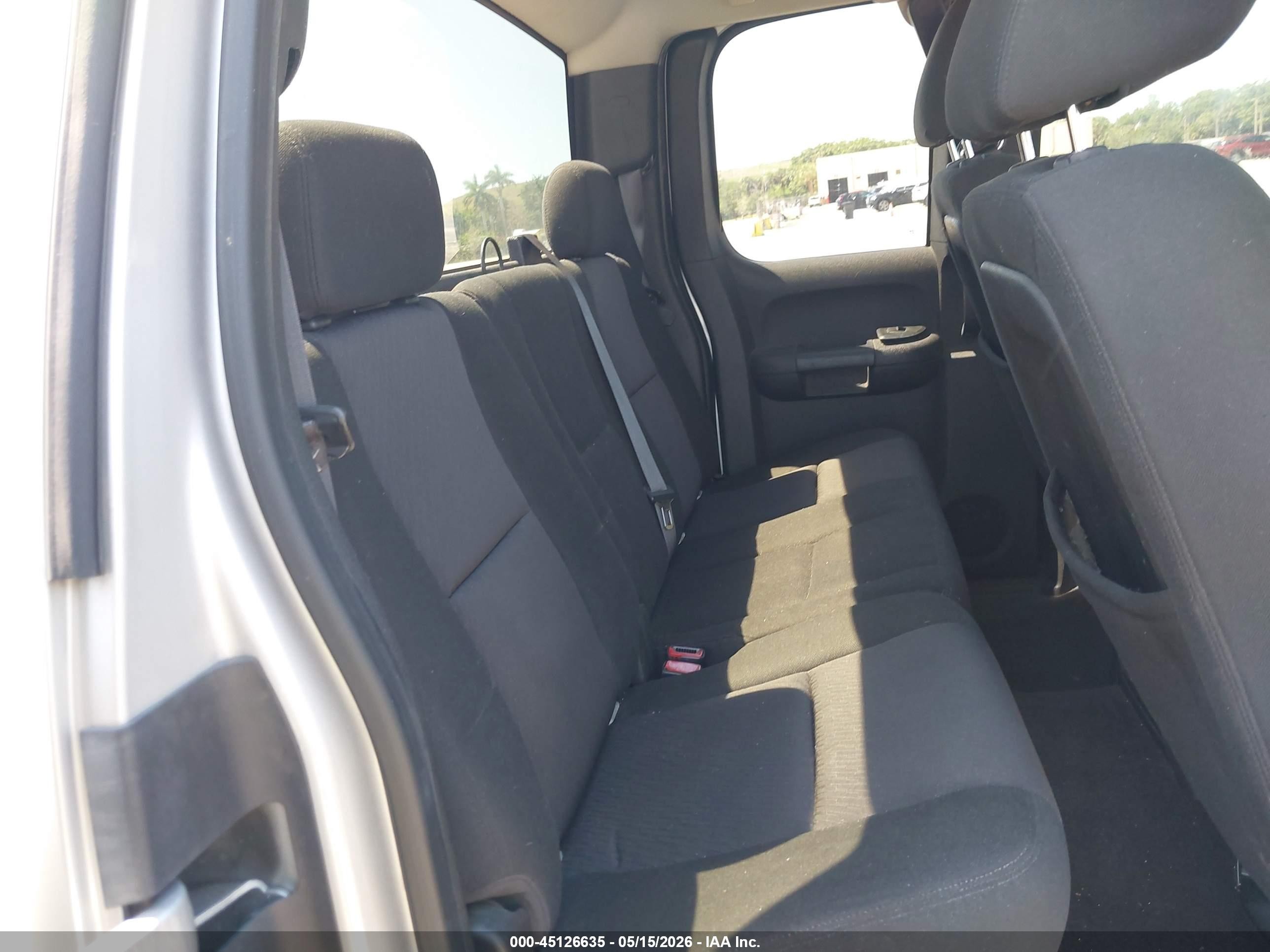 2010 Chevrolet Silverado 1500 Lt Silver vin: 1GCSCSE01AZ247335