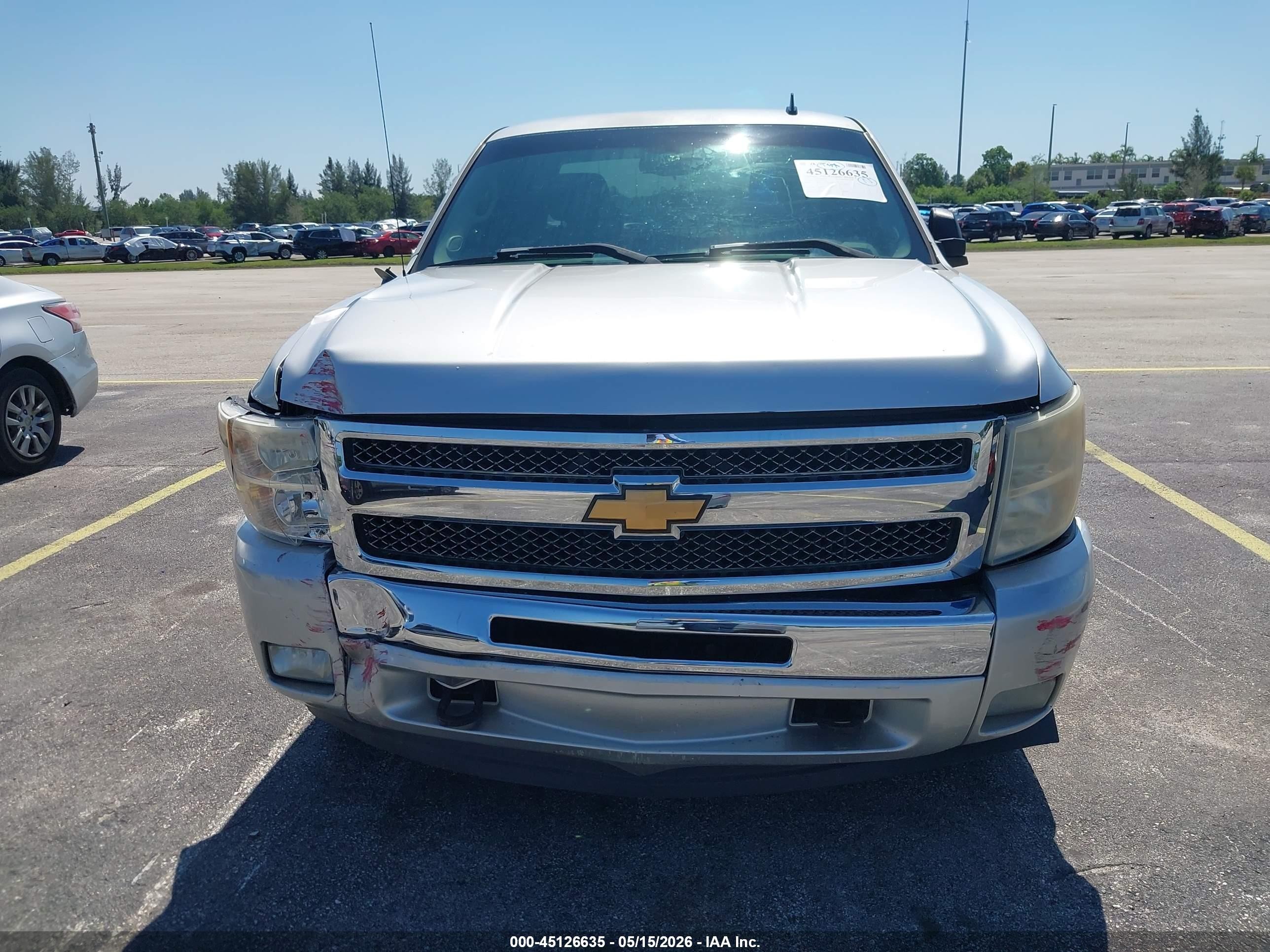 2010 Chevrolet Silverado 1500 Lt Silver vin: 1GCSCSE01AZ247335