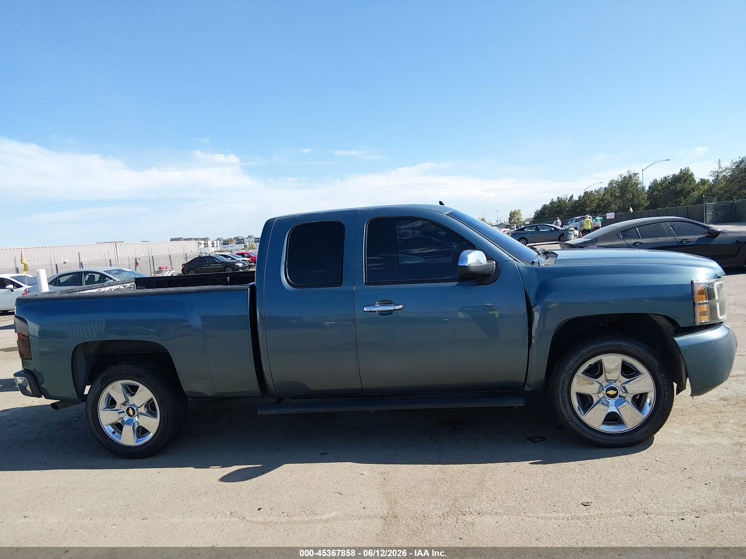 2010 Chevrolet Silverado 1500 Lt Blue vin: 1GCSCSE05AZ212331
