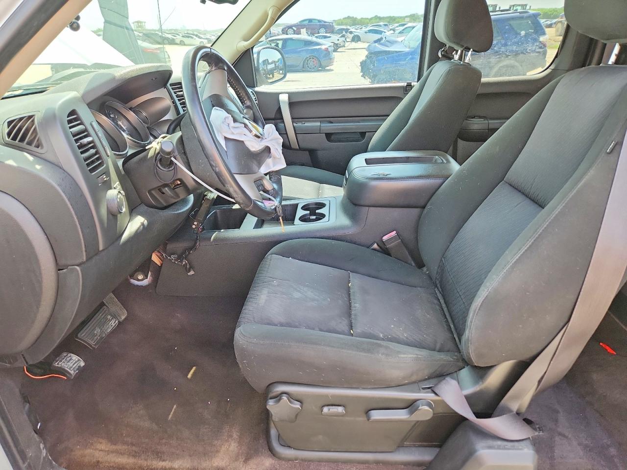 2010 Chevrolet Silverado C1500 Lt White vin: 1GCSCSE05AZ273369
