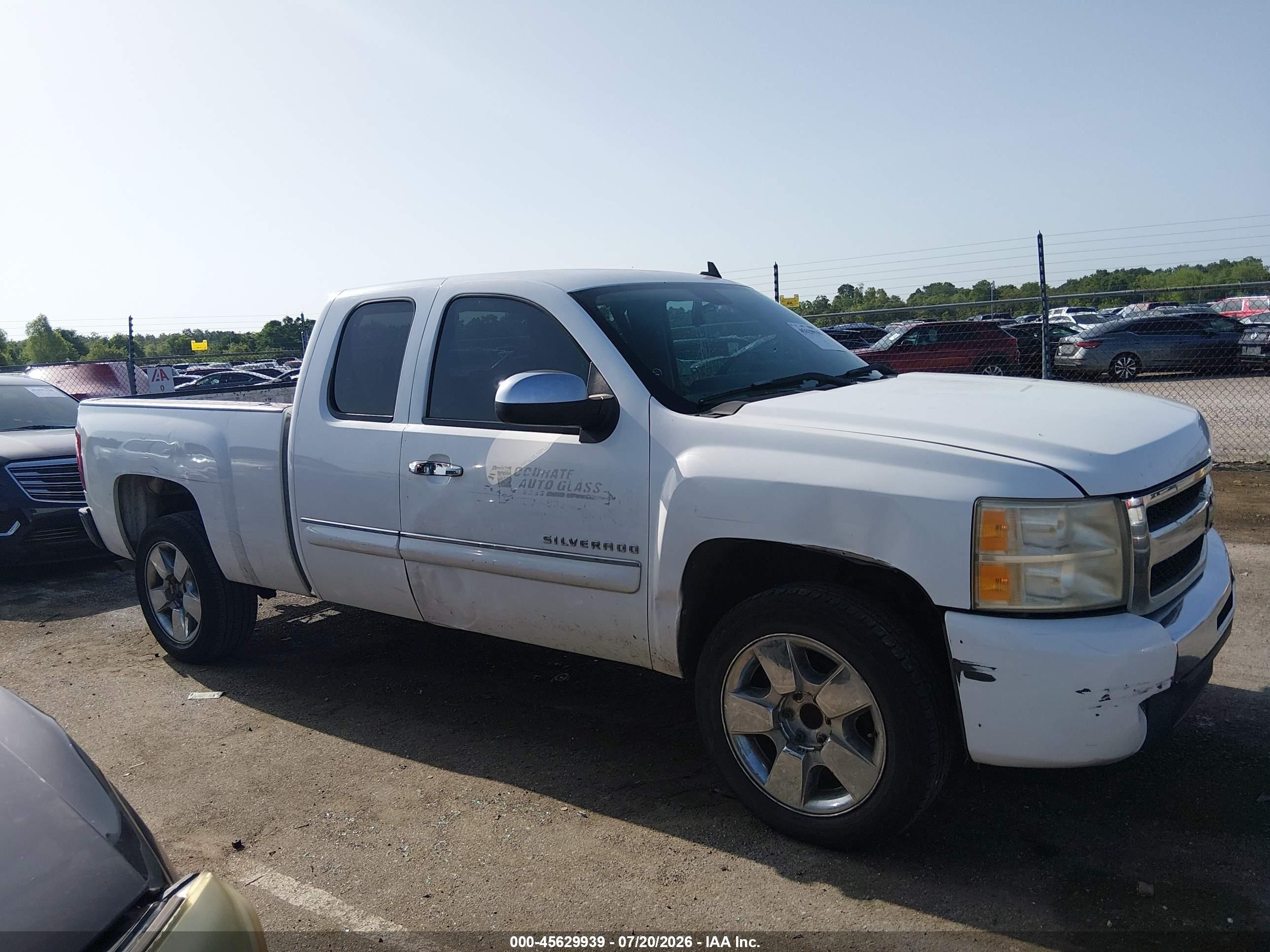 2010 Chevrolet Silverado 1500 Lt White vin: 1GCSCSE06AZ157176