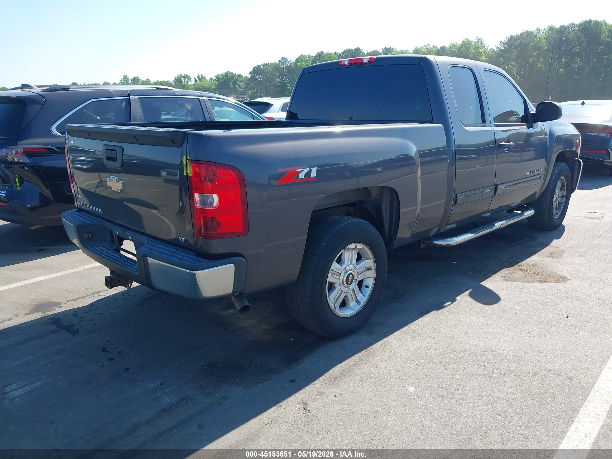 2010 Chevrolet Silverado 1500 Lt Gray vin: 1GCSCSE09AZ112894