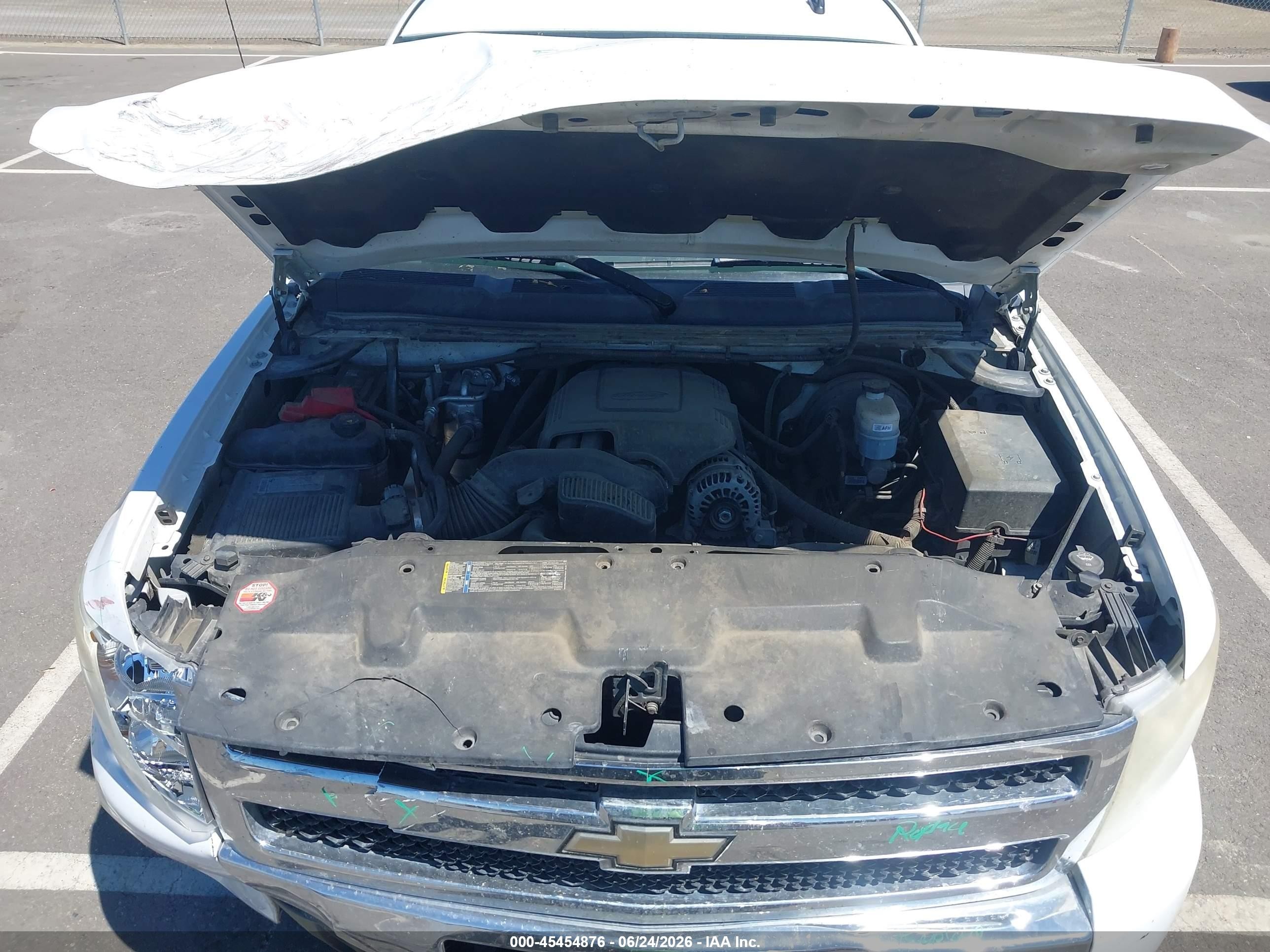 2010 Chevrolet Silverado 1500 Lt White vin: 1GCSCSE09AZ250841