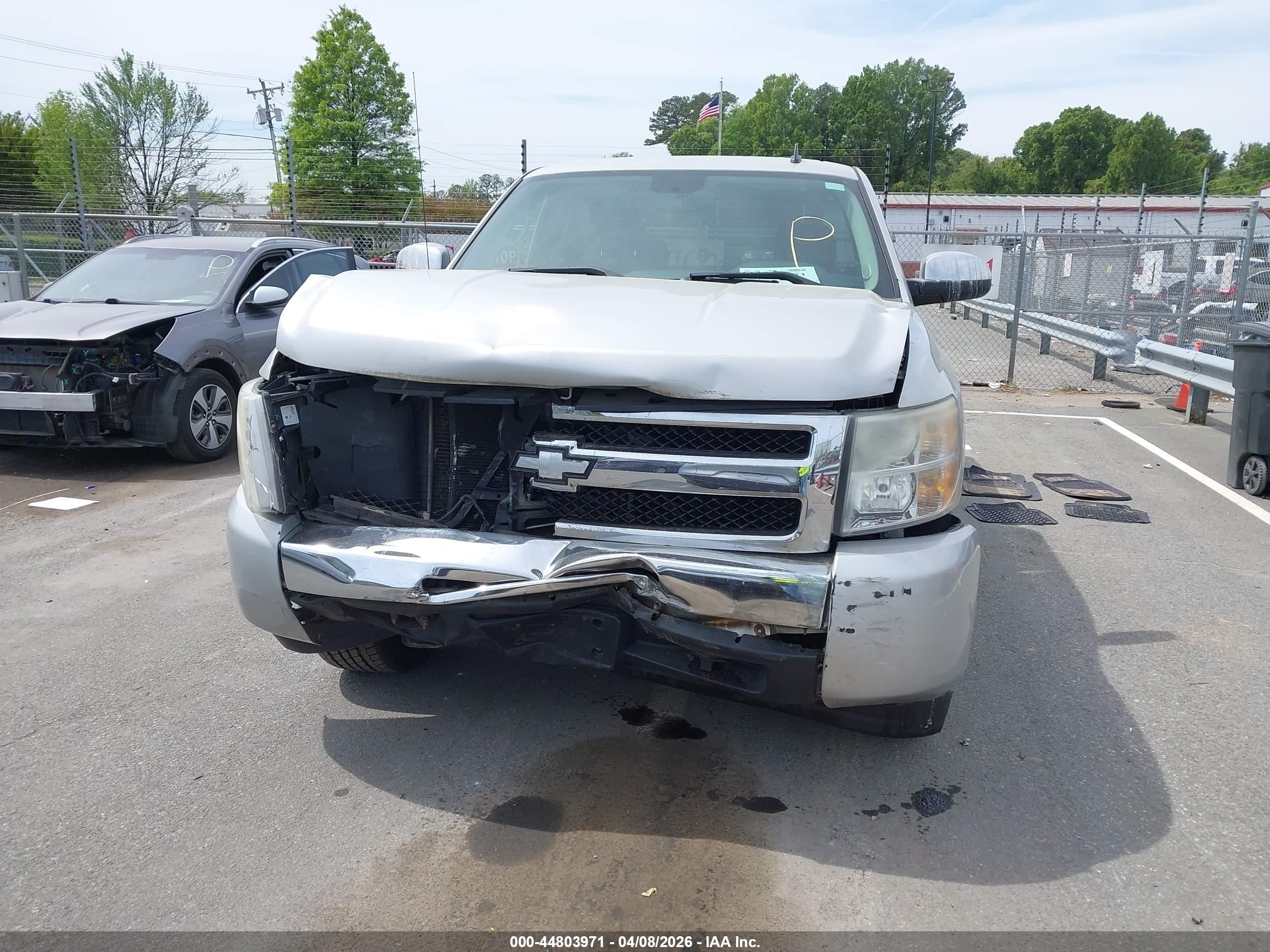 2010 Chevrolet Silverado 1500 Lt Silver vin: 1GCSCSE0XAZ175311