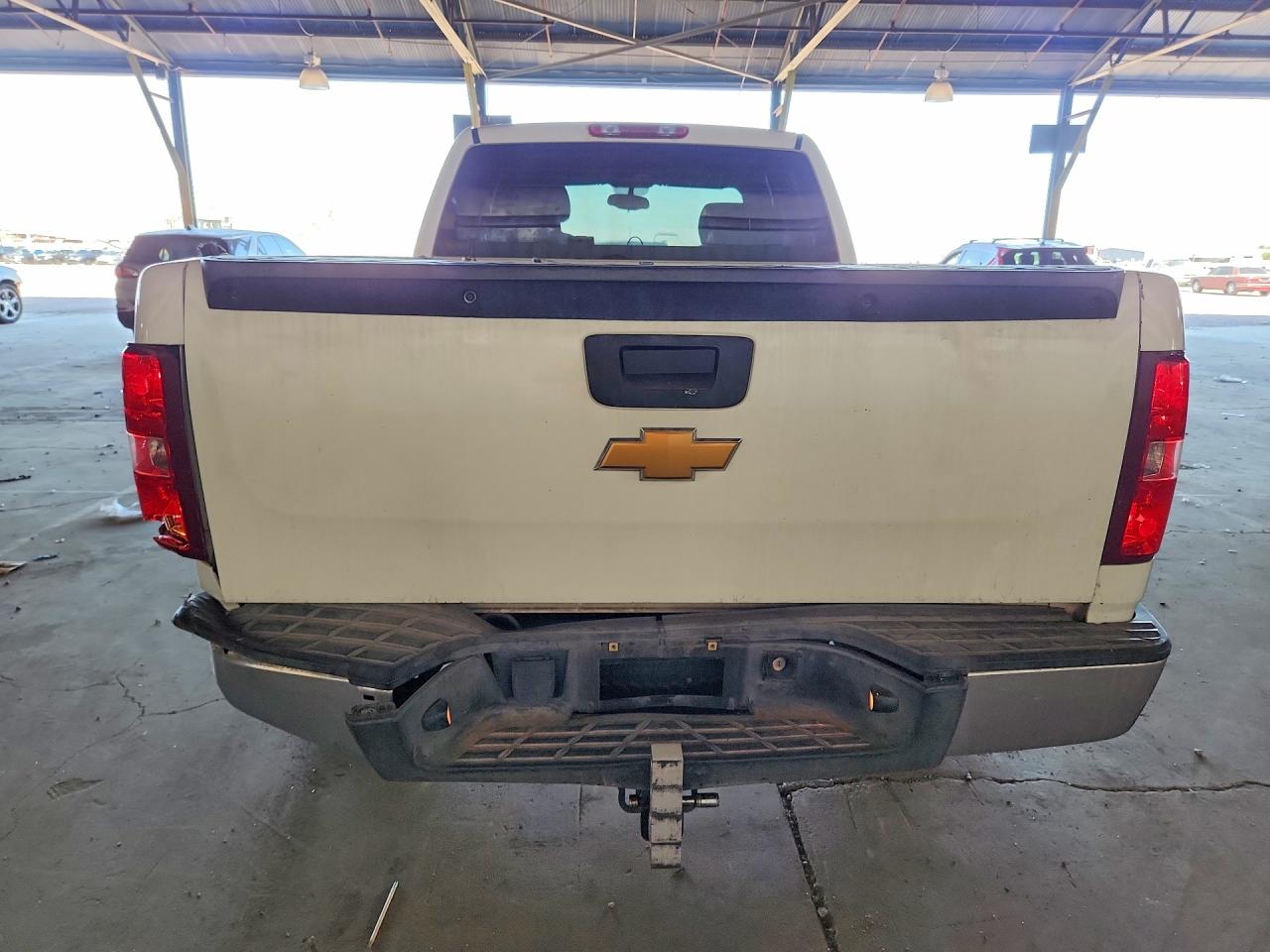 2010 Chevrolet Silverado C1500 Lt White vin: 1GCSCSEA7AZ129623