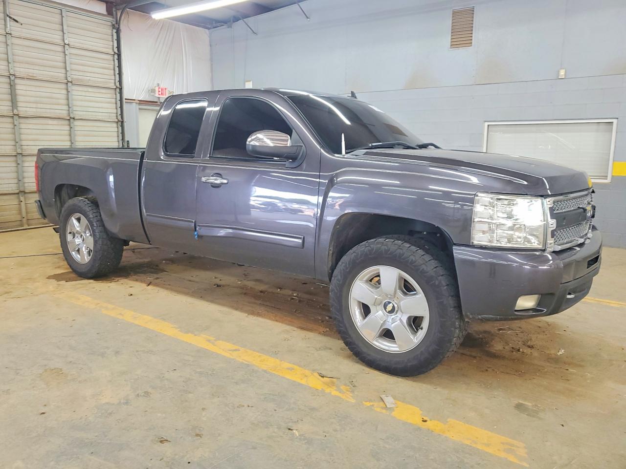 2010 Chevrolet Silverado C1500 Ltz Gray vin: 1GCSCTE00AZ137897