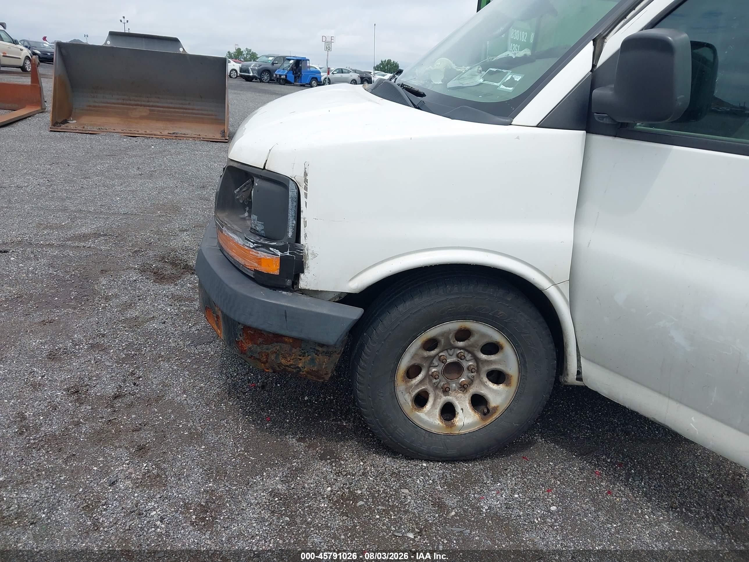2012 Chevrolet Express 1500 Work Van White vin: 1GCSGAFX0C1120734